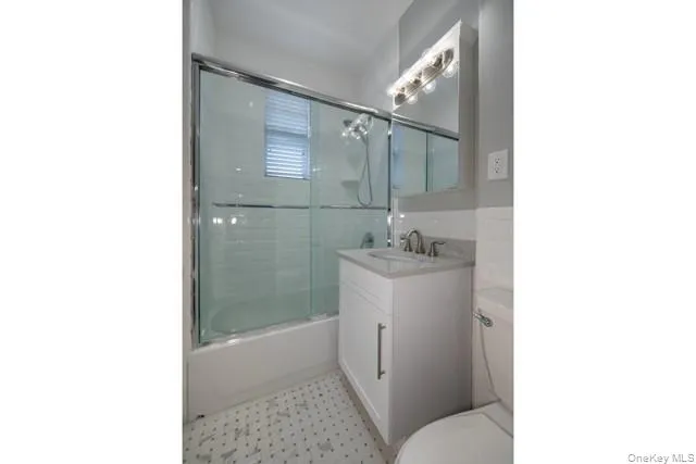 726 Howell Avenue, Riverhead, NY, 1 Bedroom Bedrooms, 4 Rooms Rooms,1 BathroomBathrooms,Residential Lease,For Rent,Howell,0,906186 726 Howell Avenue, Riverhead, NY, 1 Bedroom Bedrooms, 4 Rooms Rooms,1 BathroomBathrooms,Residential Lease,For Rent,Howell,0,906186