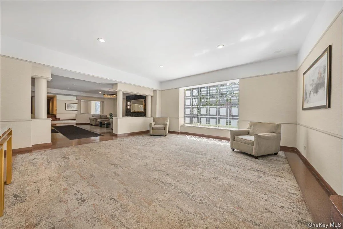Unfurnished room featuring recessed lighting and baseboards Unfurnished room featuring recessed lighting and baseboards