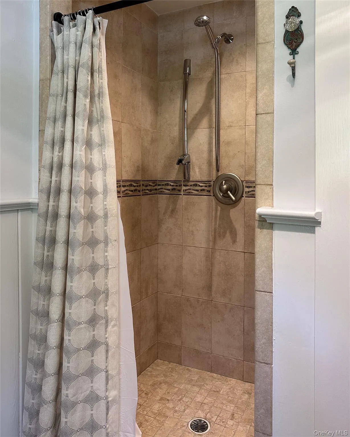 Walk in shower Walk in shower