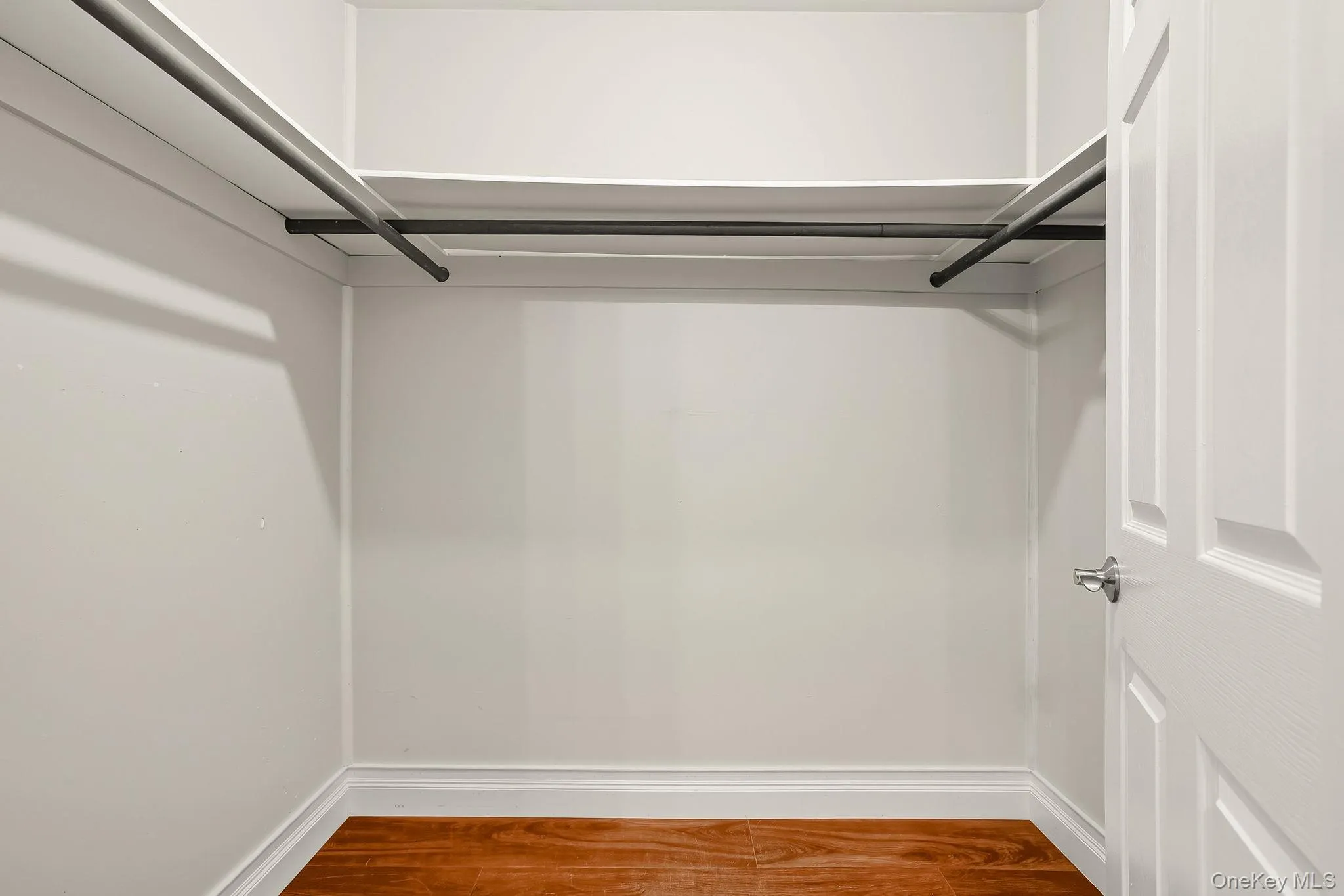 Walk in closet Walk in closet