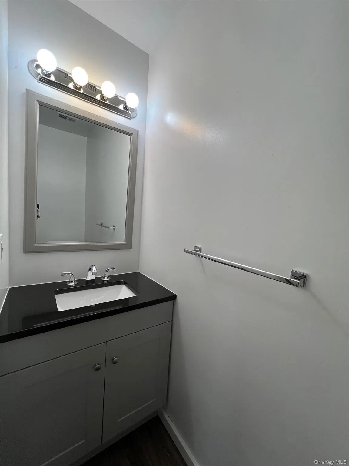 Powder Room Powder Room