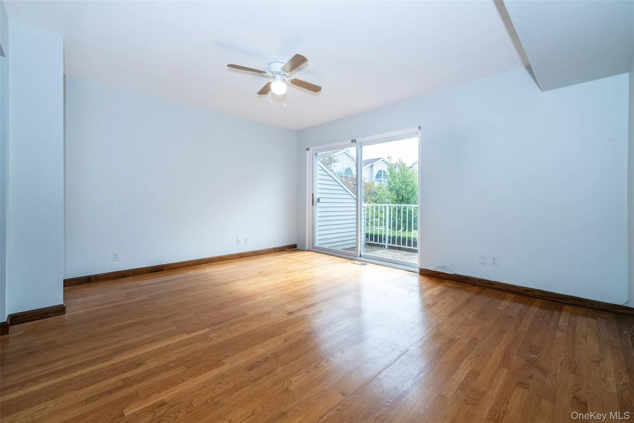 with doors to the balcony with doors to the balcony
