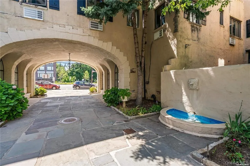 215 Middle Neck Road, North Hempstead, NY, 4 Bedrooms Bedrooms, 5 Rooms Rooms,2 BathroomsBathrooms,Residential Lease,Idx,Middle Neck,0,907064 215 Middle Neck Road, North Hempstead, NY, 4 Bedrooms Bedrooms, 5 Rooms Rooms,2 BathroomsBathrooms,Residential Lease,Idx,Middle Neck,0,907064