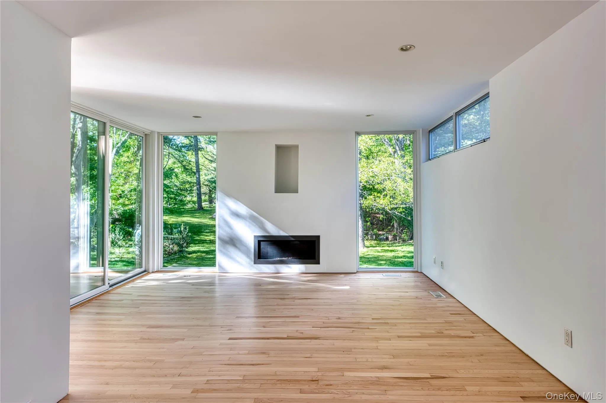 LR with Fireplace, Wall to Ceiling Glass Windows LR with Fireplace, Wall to Ceiling Glass Windows