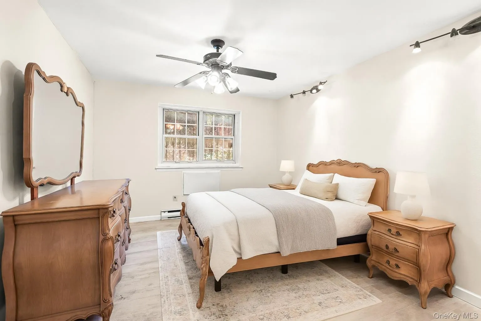 400 Maryland Avenue, New York, NY, 3 Bedrooms Bedrooms, 6 Rooms Rooms,2 BathroomsBathrooms,Residential,For Rent,Maryland,0,KEY907277 400 Maryland Avenue, New York, NY, 3 Bedrooms Bedrooms, 6 Rooms Rooms,2 BathroomsBathrooms,Residential,For Rent,Maryland,0,KEY907277