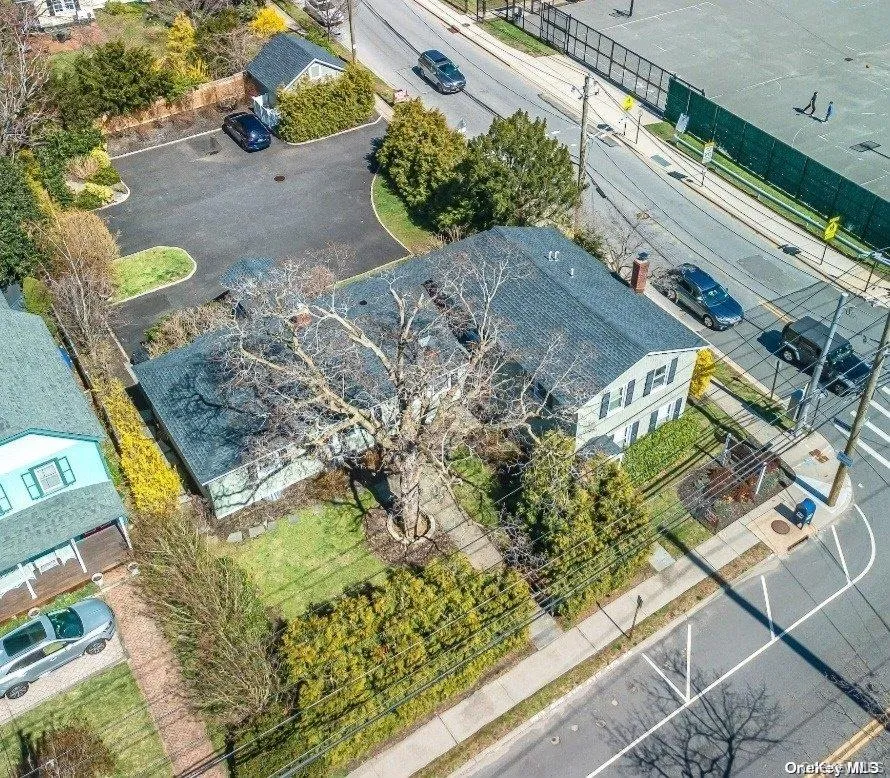 188 Main Street, Oyster Bay, NY, 4 Bedrooms Bedrooms, 13 Rooms Rooms,2 BathroomsBathrooms,Residential,For Rent,Main,0,907283 188 Main Street, Oyster Bay, NY, 4 Bedrooms Bedrooms, 13 Rooms Rooms,2 BathroomsBathrooms,Residential,For Rent,Main,0,907283