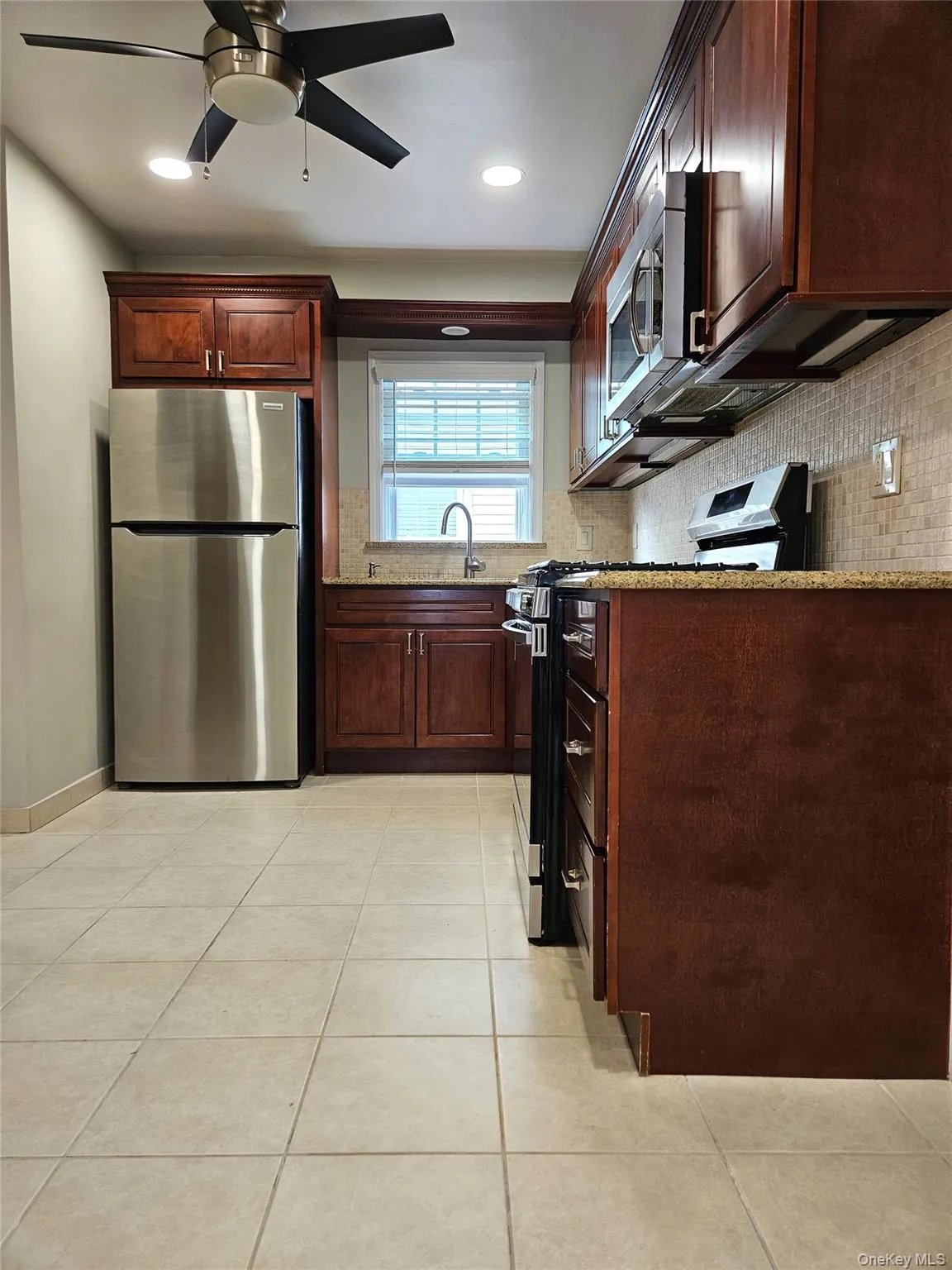 EIK, SS Apps, Granite EIK, SS Apps, Granite