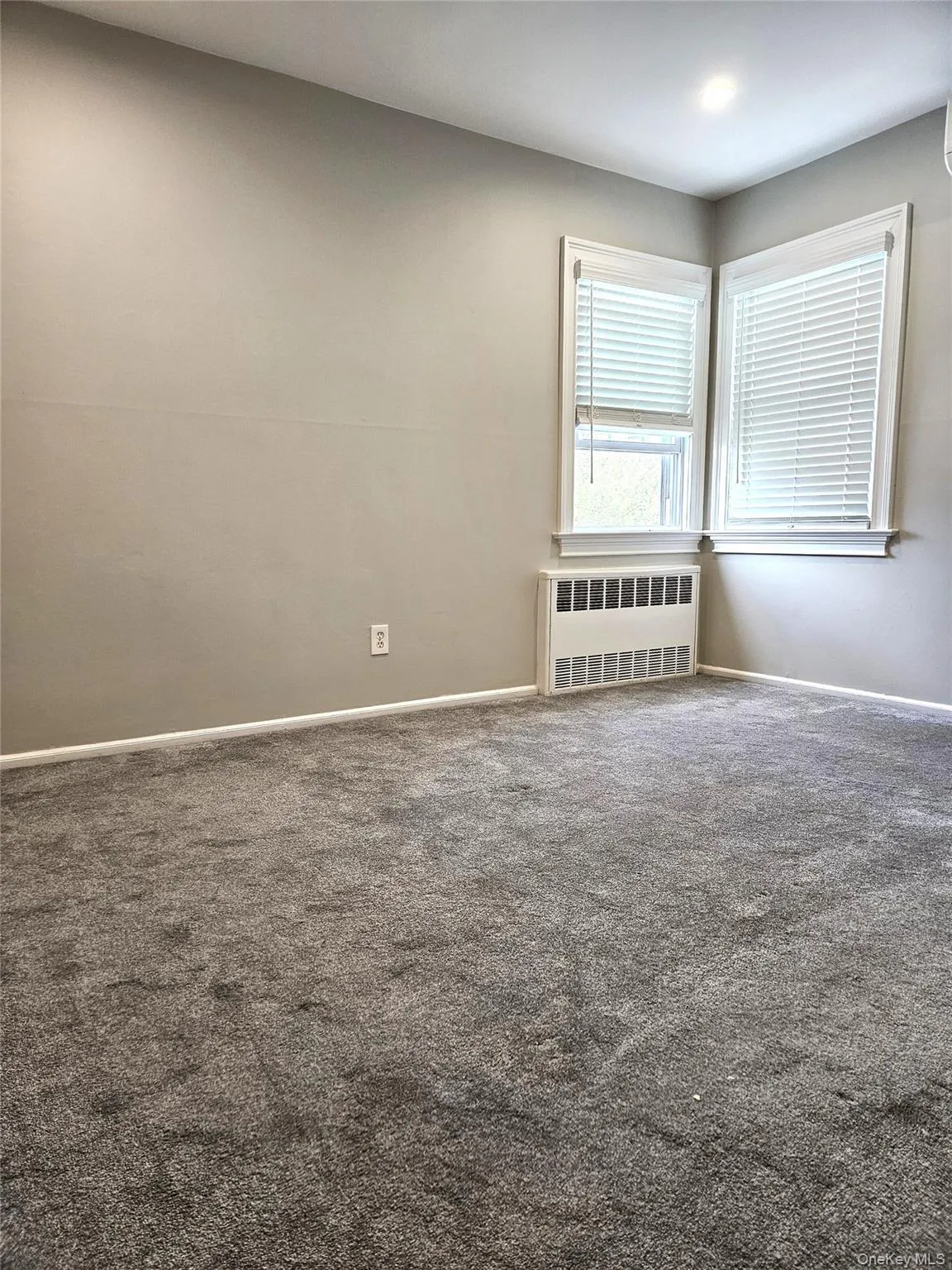 Bed 2 With Closet, Carpeting Bed 2 With Closet, Carpeting