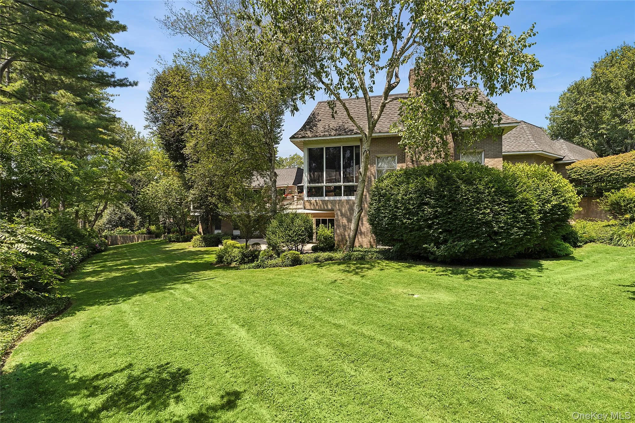 13 Chanticlare Drive, North Hempstead, NY, 5 Bedrooms Bedrooms, 10 Rooms Rooms,5 BathroomsBathrooms,Residential Sale,For Rent,Chanticlare,0,907698 13 Chanticlare Drive, North Hempstead, NY, 5 Bedrooms Bedrooms, 10 Rooms Rooms,5 BathroomsBathrooms,Residential Sale,For Rent,Chanticlare,0,907698