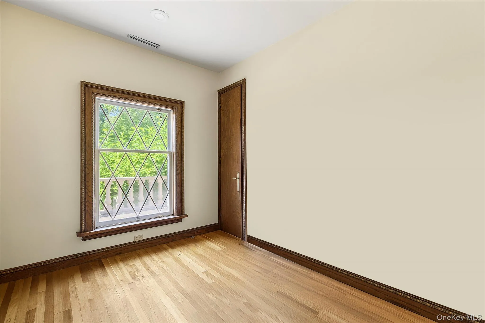 13 Chanticlare Drive, North Hempstead, NY, 5 Bedrooms Bedrooms, 10 Rooms Rooms,5 BathroomsBathrooms,Residential Sale,For Rent,Chanticlare,0,907698 13 Chanticlare Drive, North Hempstead, NY, 5 Bedrooms Bedrooms, 10 Rooms Rooms,5 BathroomsBathrooms,Residential Sale,For Rent,Chanticlare,0,907698