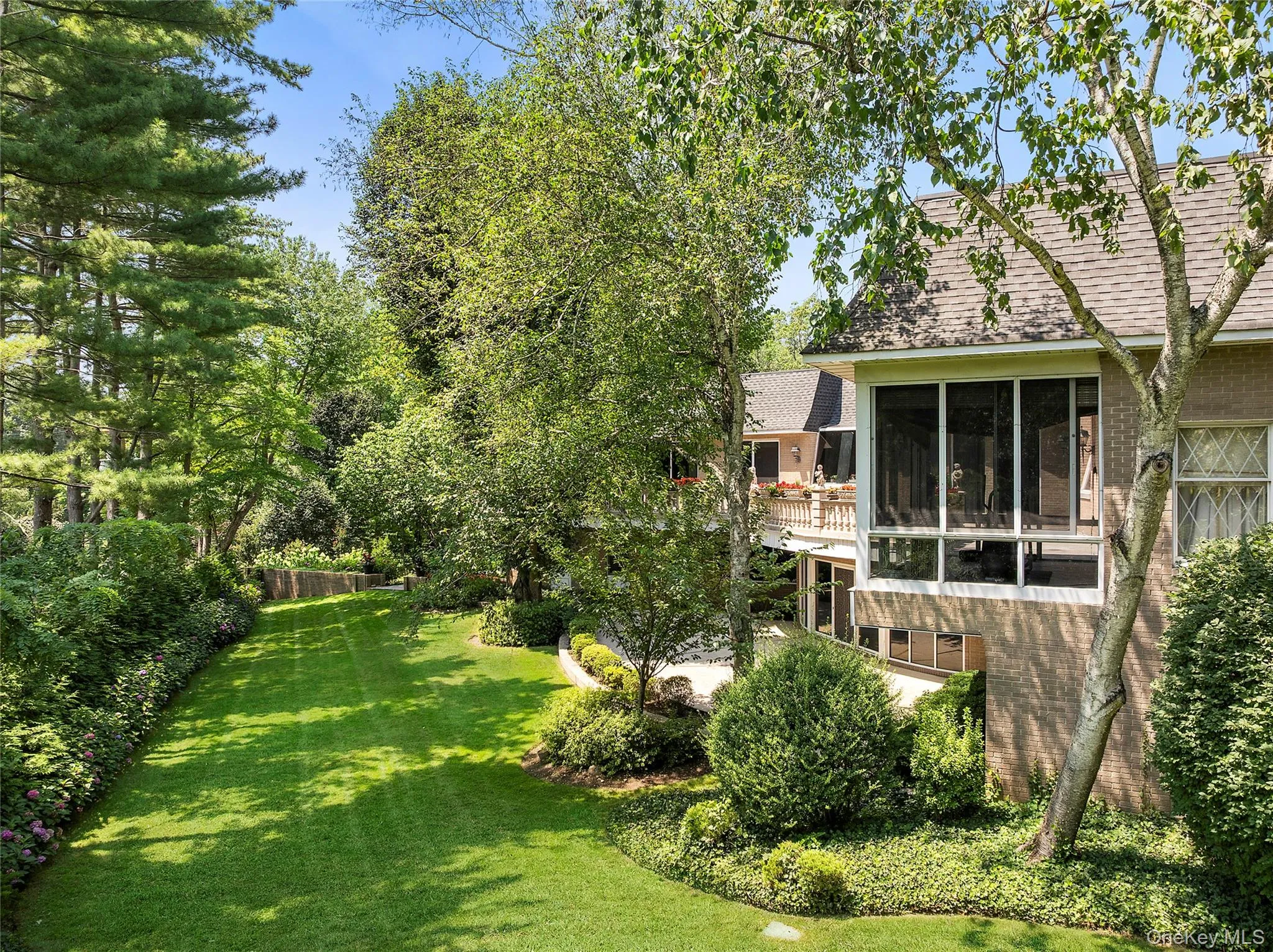 13 Chanticlare Drive, North Hempstead, NY, 5 Bedrooms Bedrooms, 10 Rooms Rooms,5 BathroomsBathrooms,Residential Sale,For Rent,Chanticlare,0,907698 13 Chanticlare Drive, North Hempstead, NY, 5 Bedrooms Bedrooms, 10 Rooms Rooms,5 BathroomsBathrooms,Residential Sale,For Rent,Chanticlare,0,907698