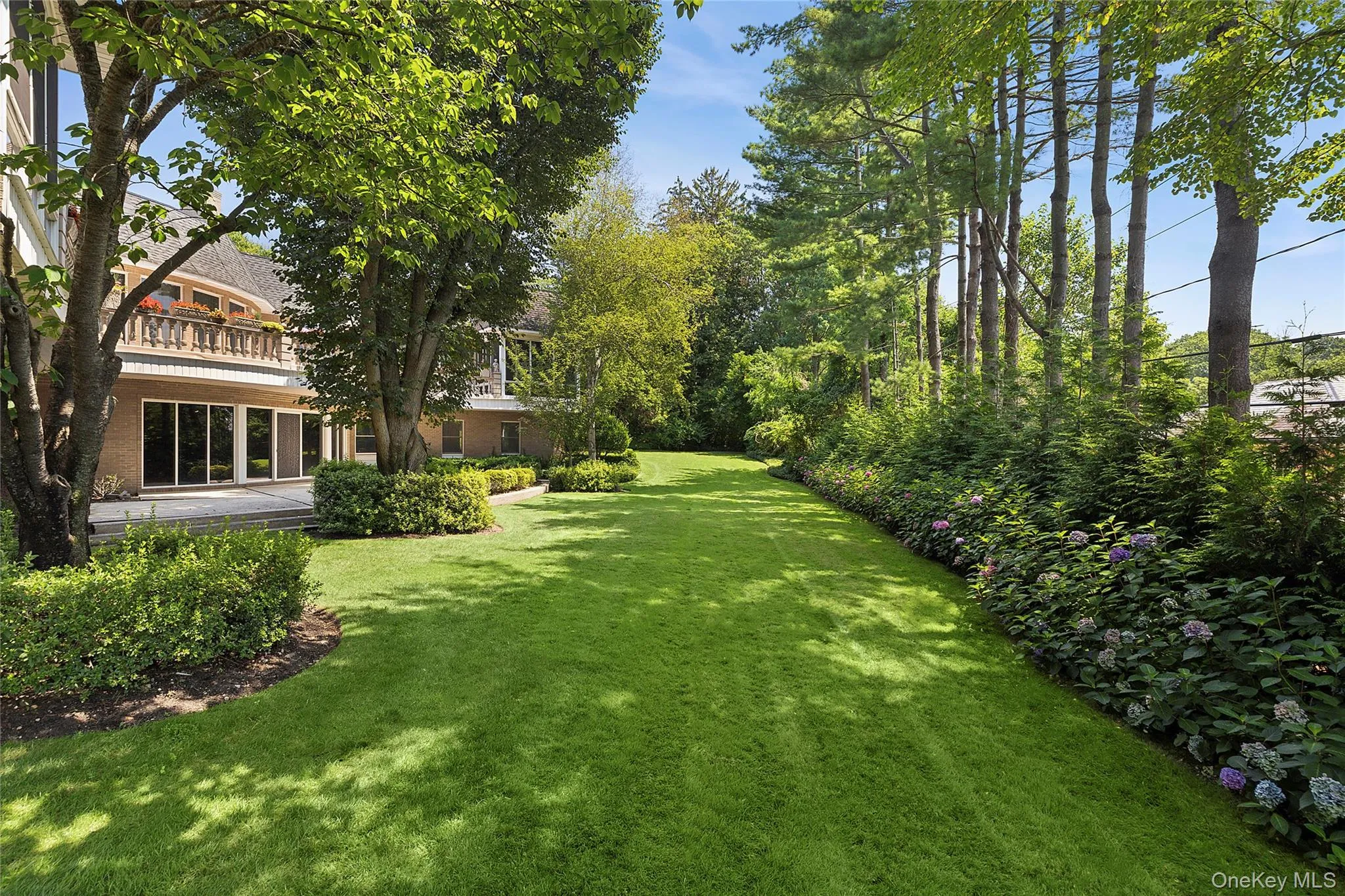 13 Chanticlare Drive, North Hempstead, NY, 5 Bedrooms Bedrooms, 10 Rooms Rooms,5 BathroomsBathrooms,Residential Sale,For Rent,Chanticlare,0,907698 13 Chanticlare Drive, North Hempstead, NY, 5 Bedrooms Bedrooms, 10 Rooms Rooms,5 BathroomsBathrooms,Residential Sale,For Rent,Chanticlare,0,907698