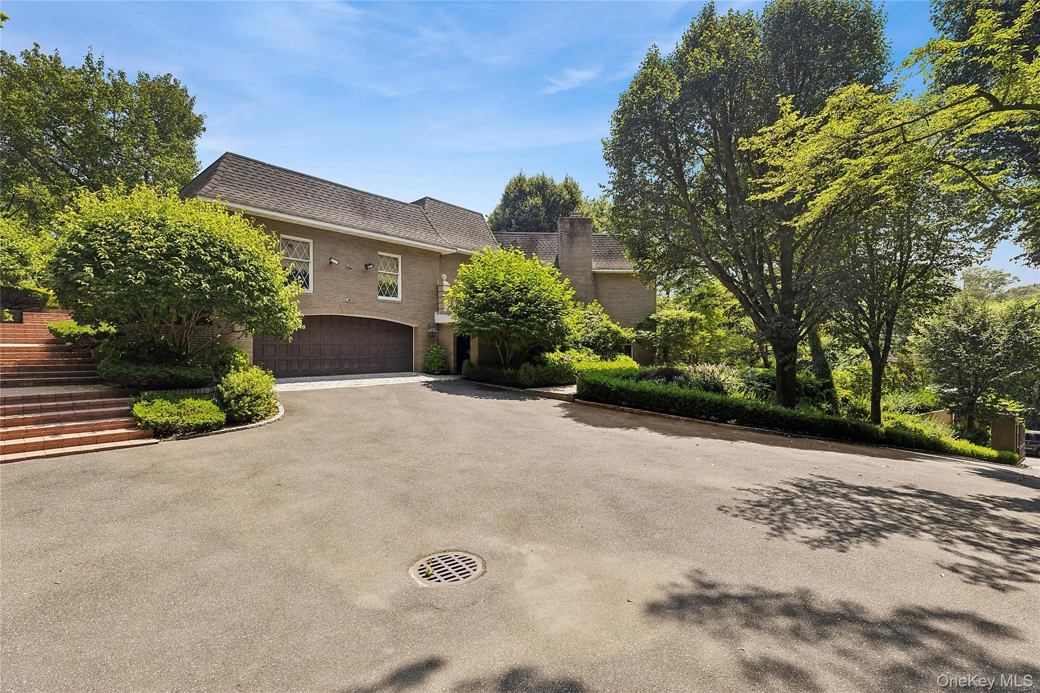 13 Chanticlare Drive, North Hempstead, NY, 5 Bedrooms Bedrooms, 10 Rooms Rooms,5 BathroomsBathrooms,Residential Sale,For Rent,Chanticlare,0,907698 13 Chanticlare Drive, North Hempstead, NY, 5 Bedrooms Bedrooms, 10 Rooms Rooms,5 BathroomsBathrooms,Residential Sale,For Rent,Chanticlare,0,907698
