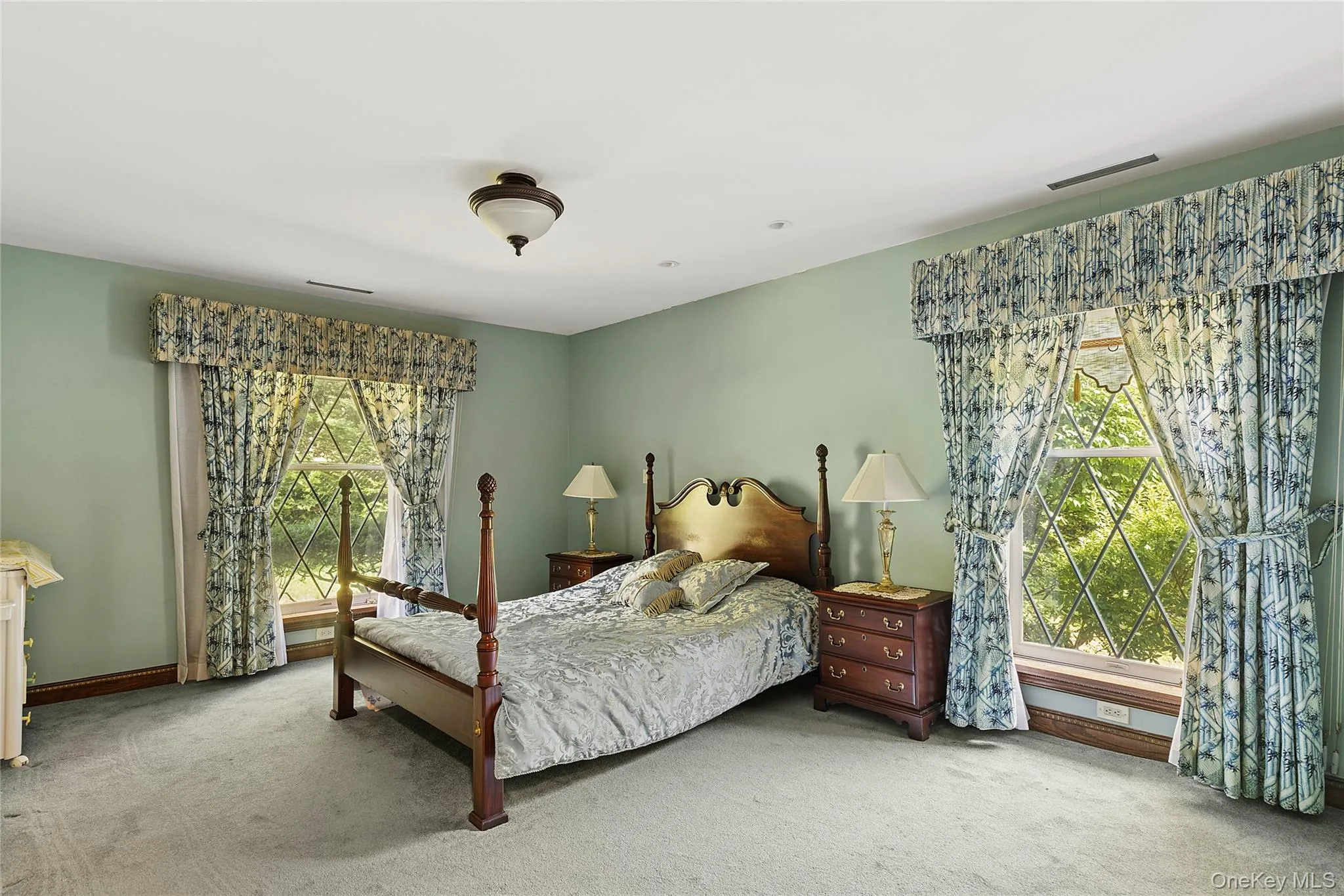 13 Chanticlare Drive, North Hempstead, NY, 5 Bedrooms Bedrooms, 10 Rooms Rooms,5 BathroomsBathrooms,Residential Sale,For Rent,Chanticlare,0,907698 13 Chanticlare Drive, North Hempstead, NY, 5 Bedrooms Bedrooms, 10 Rooms Rooms,5 BathroomsBathrooms,Residential Sale,For Rent,Chanticlare,0,907698