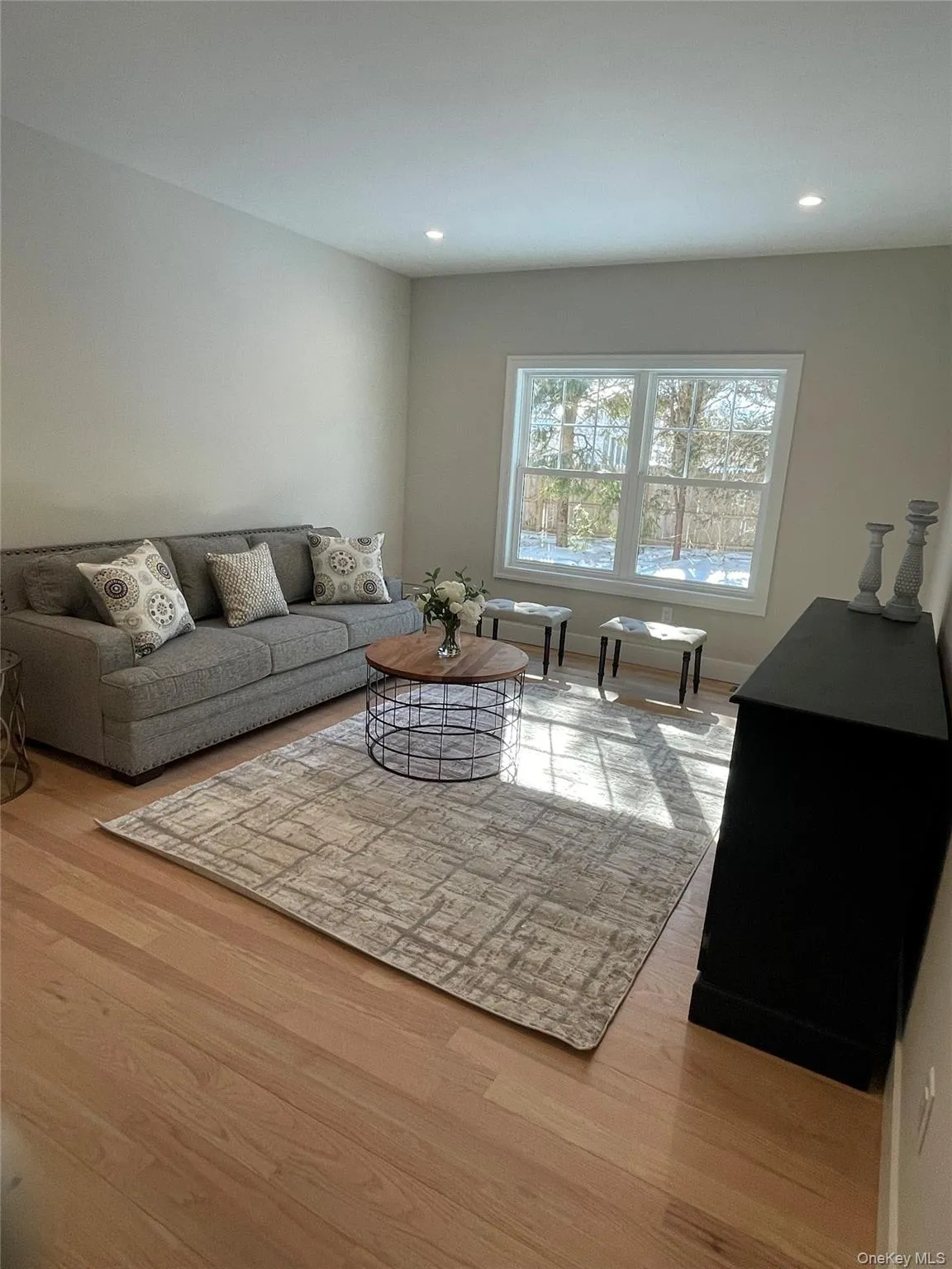 130 Syosset Woodbury Road, Oyster Bay, NY, 5 Bedrooms Bedrooms, 9 Rooms Rooms,4 BathroomsBathrooms,Residential,For Rent,Syosset Woodbury,0,907743 130 Syosset Woodbury Road, Oyster Bay, NY, 5 Bedrooms Bedrooms, 9 Rooms Rooms,4 BathroomsBathrooms,Residential,For Rent,Syosset Woodbury,0,907743