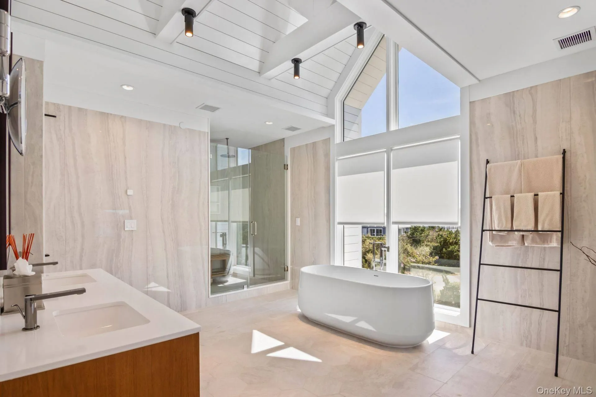 Primary Bath Primary Bath