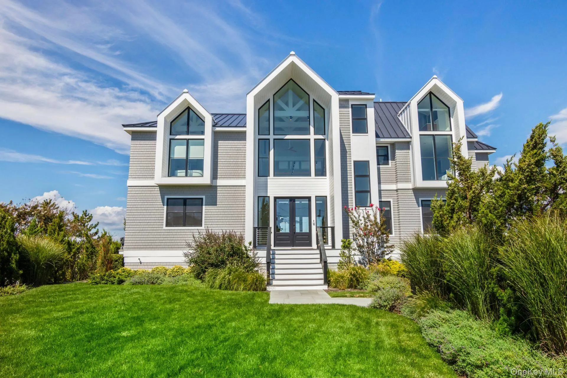 20 Cove Lane, Southampton, NY, 6 Bedrooms Bedrooms, 10 Rooms Rooms,6 BathroomsBathrooms,Residential,For Rent,Cove,0,907930 20 Cove Lane, Southampton, NY, 6 Bedrooms Bedrooms, 10 Rooms Rooms,6 BathroomsBathrooms,Residential,For Rent,Cove,0,907930