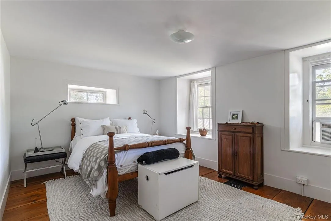 Primary Bedroom Primary Bedroom