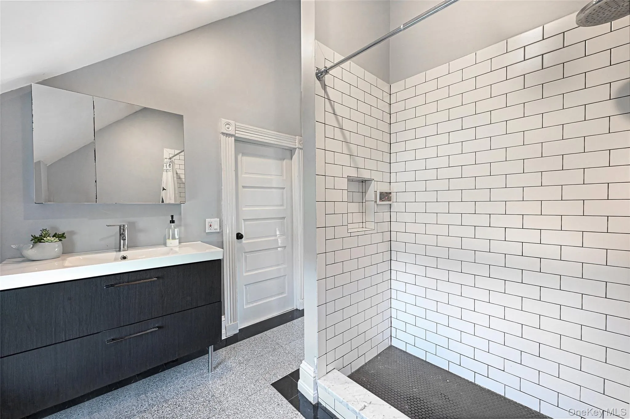 148 Montauk Highway, Southampton, NY, 4 Bedrooms Bedrooms, 6 Rooms Rooms,3 BathroomsBathrooms,Residential Lease,Idx,Montauk,0,908090 148 Montauk Highway, Southampton, NY, 4 Bedrooms Bedrooms, 6 Rooms Rooms,3 BathroomsBathrooms,Residential Lease,Idx,Montauk,0,908090