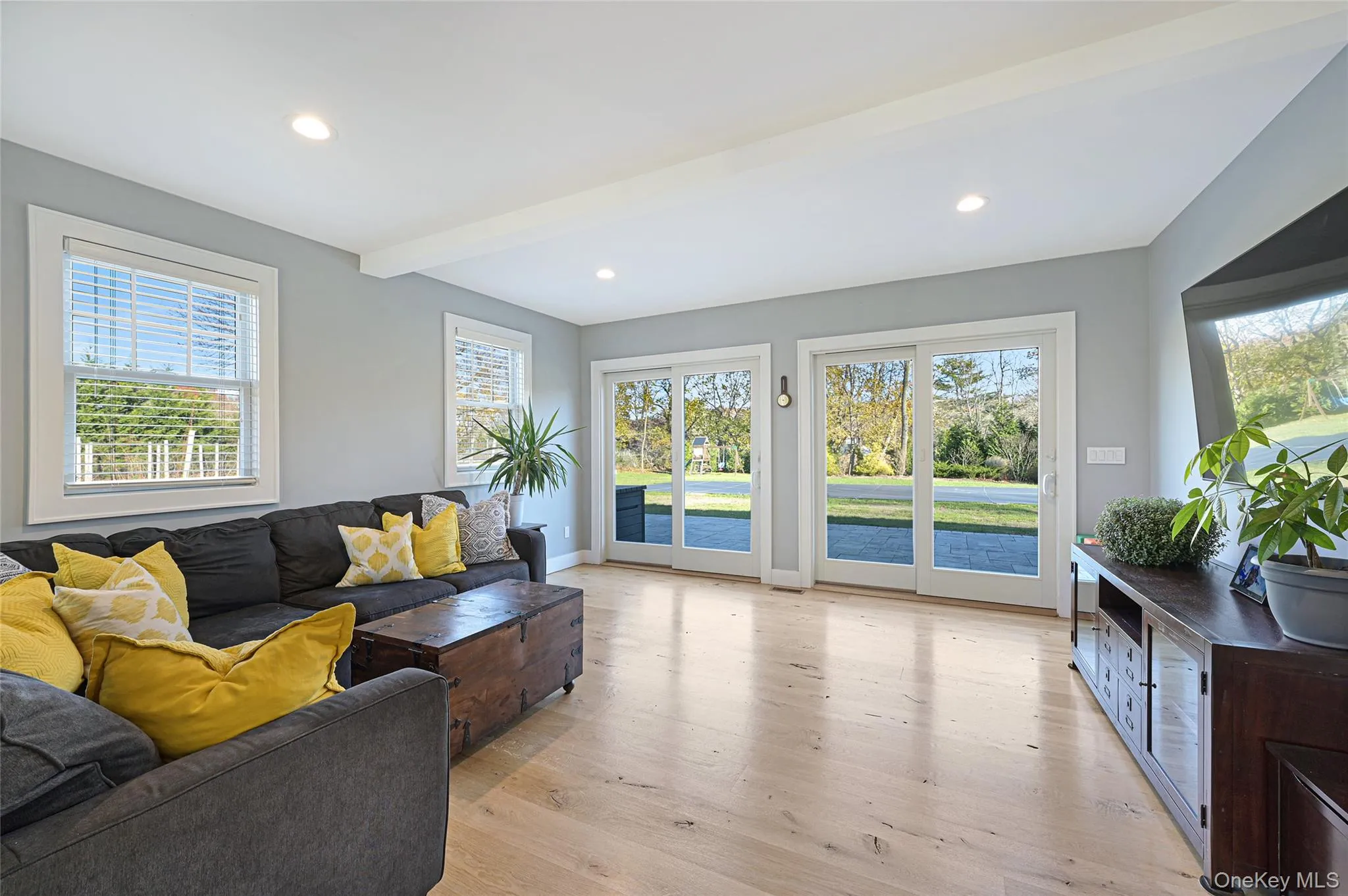 148 Montauk Highway, Southampton, NY, 4 Bedrooms Bedrooms, 6 Rooms Rooms,3 BathroomsBathrooms,Residential Lease,Idx,Montauk,0,908090 148 Montauk Highway, Southampton, NY, 4 Bedrooms Bedrooms, 6 Rooms Rooms,3 BathroomsBathrooms,Residential Lease,Idx,Montauk,0,908090