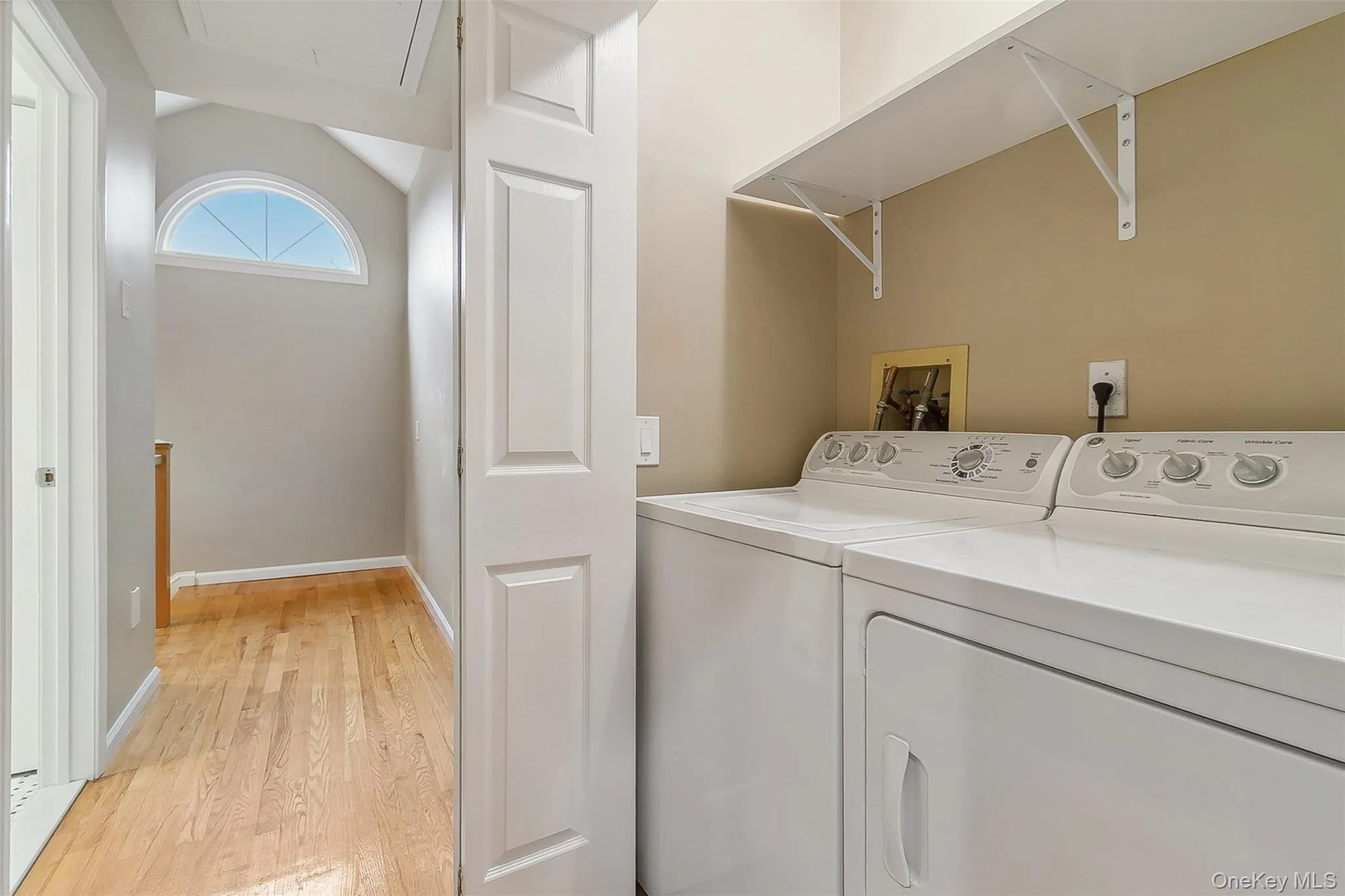 51 Colby Lane, Ossining, NY, 2 Bedrooms Bedrooms, 7 Rooms Rooms,1 BathroomBathrooms,Residential Lease,Idx,Colby,0,908226 51 Colby Lane, Ossining, NY, 2 Bedrooms Bedrooms, 7 Rooms Rooms,1 BathroomBathrooms,Residential Lease,Idx,Colby,0,908226