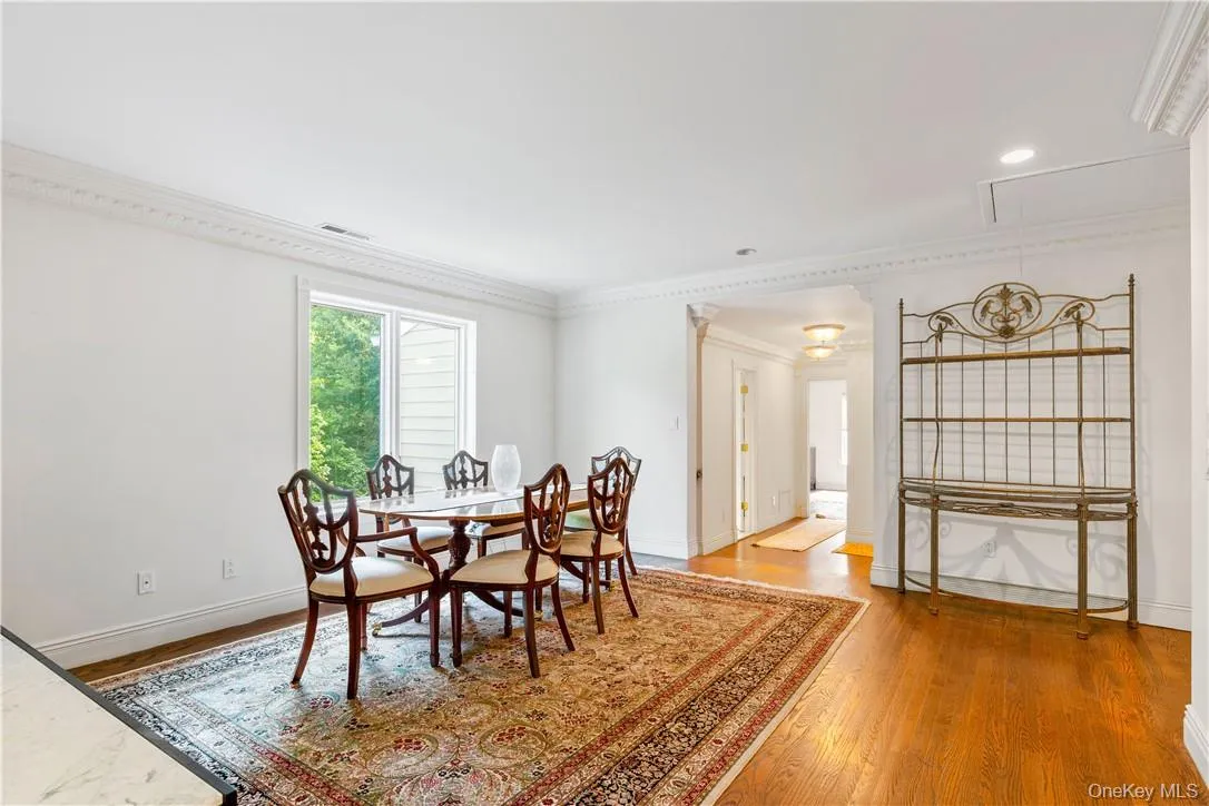 Office or bedroom Office or bedroom