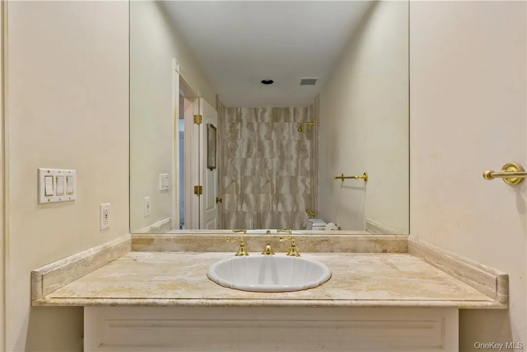 Additional bath Additional bath
