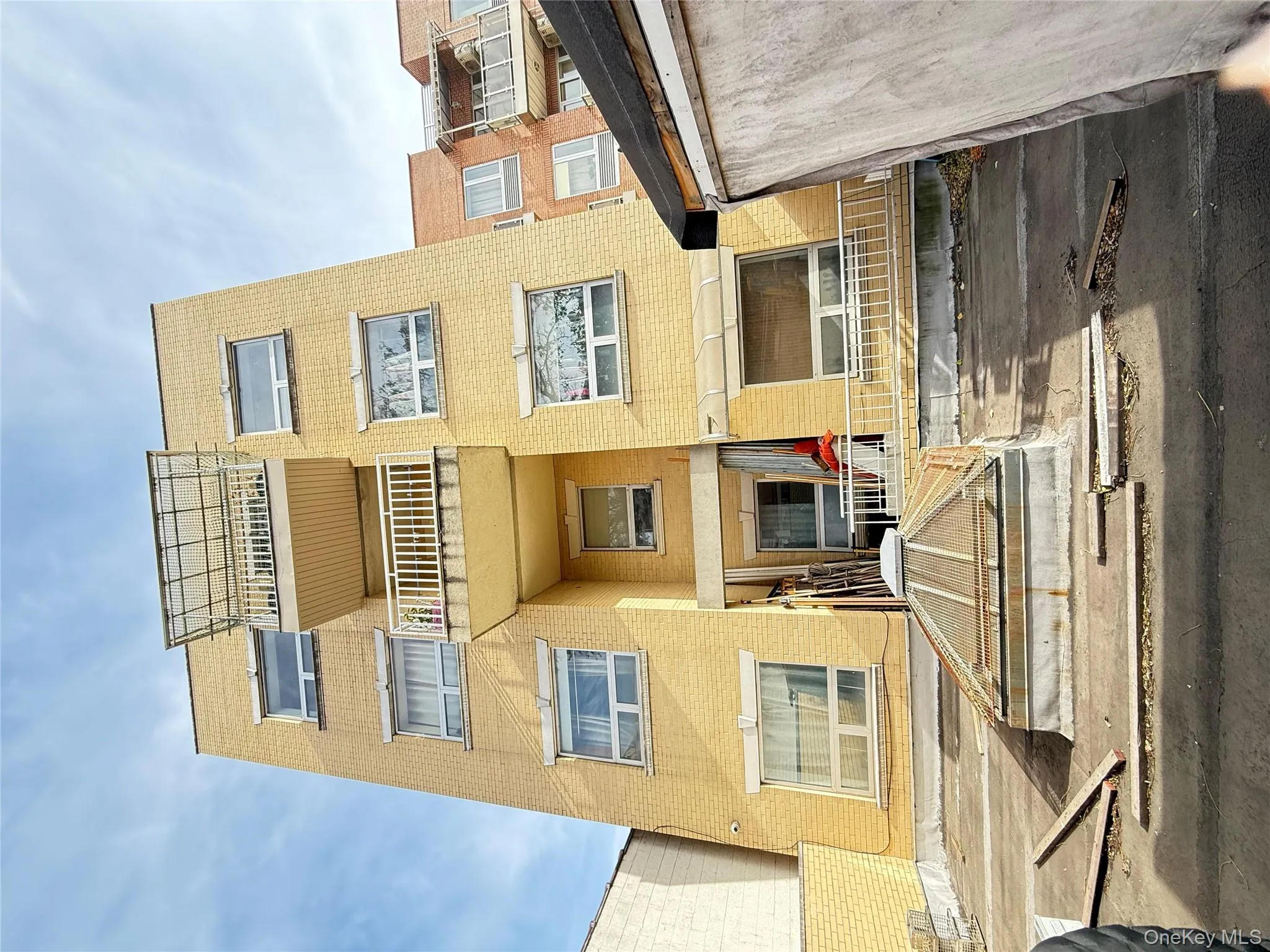 View of apartment building / complex View of apartment building / complex