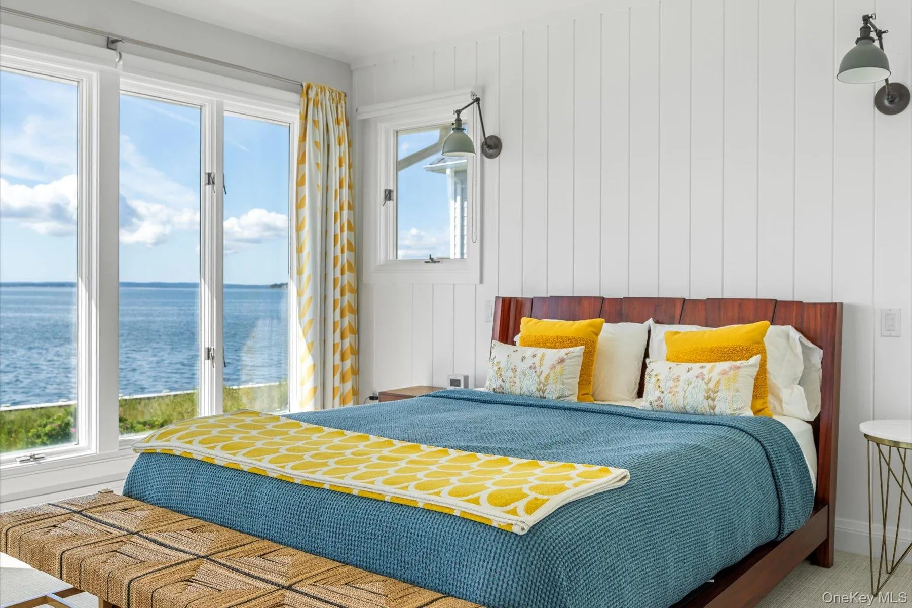 Wake up to sunrise waterviewes across the Peconic Bay. Wake up to sunrise waterviewes across the Peconic Bay.