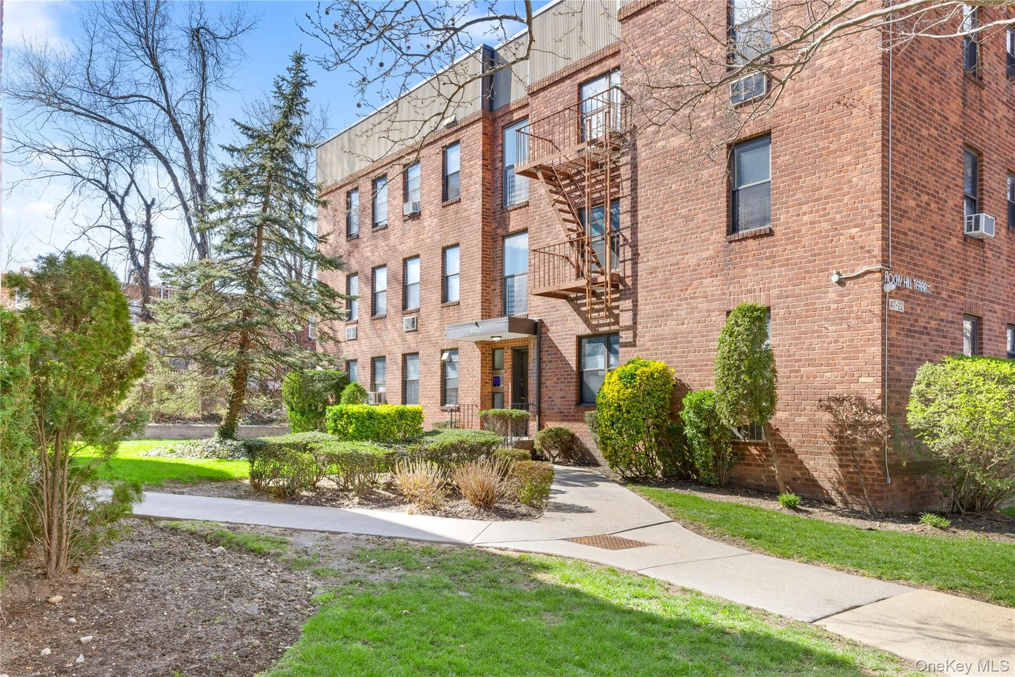 47-22 215th Place, New York, NY, 2 Bedrooms Bedrooms, 5 Rooms Rooms,1 BathroomBathrooms,Residential,For Rent,215th,0,908517 47-22 215th Place, New York, NY, 2 Bedrooms Bedrooms, 5 Rooms Rooms,1 BathroomBathrooms,Residential,For Rent,215th,0,908517