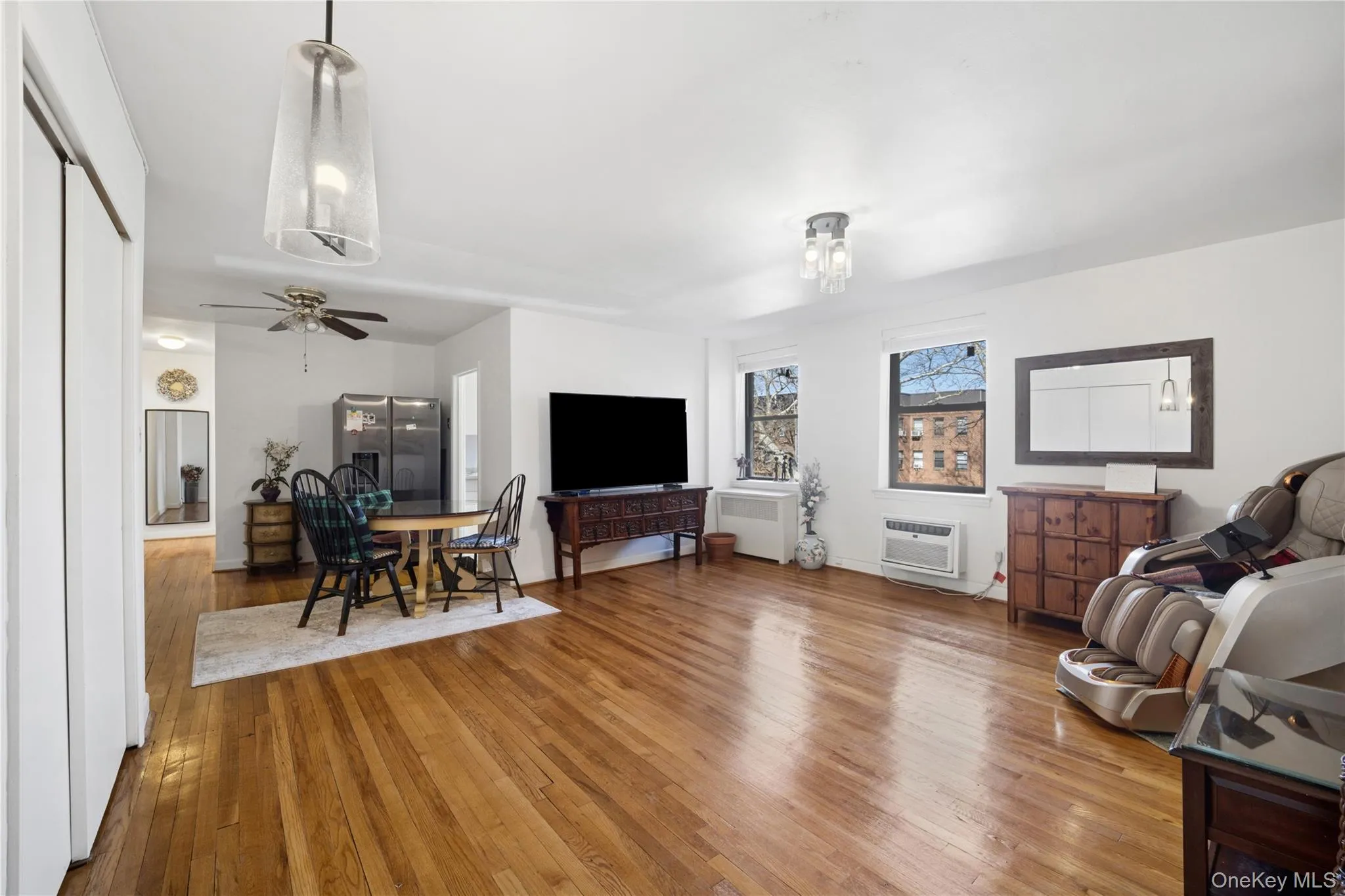 47-22 215th Place, New York, NY, 2 Bedrooms Bedrooms, 5 Rooms Rooms,1 BathroomBathrooms,Residential,For Rent,215th,0,908517 47-22 215th Place, New York, NY, 2 Bedrooms Bedrooms, 5 Rooms Rooms,1 BathroomBathrooms,Residential,For Rent,215th,0,908517