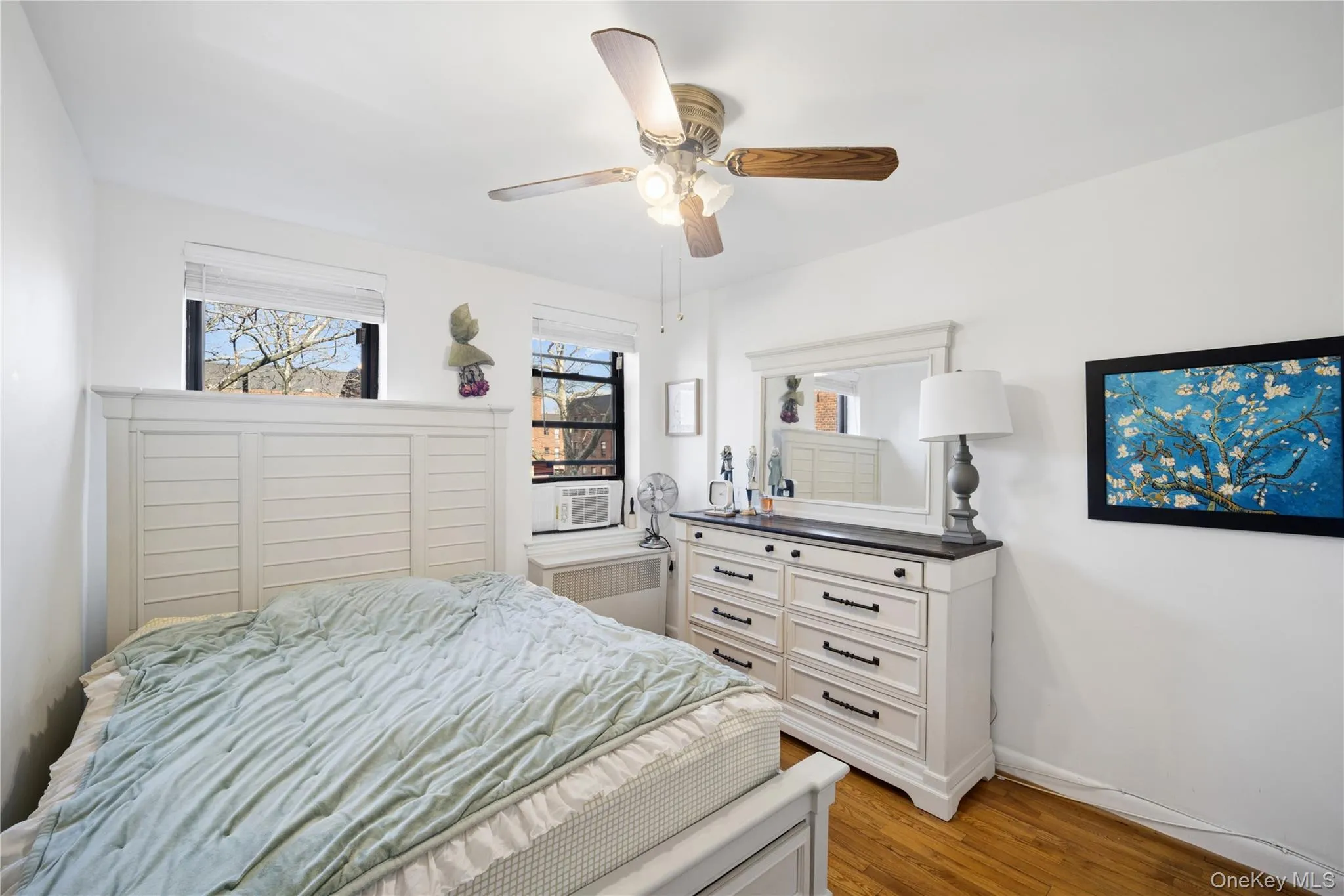 47-22 215th Place, New York, NY, 2 Bedrooms Bedrooms, 5 Rooms Rooms,1 BathroomBathrooms,Residential,For Rent,215th,0,908517 47-22 215th Place, New York, NY, 2 Bedrooms Bedrooms, 5 Rooms Rooms,1 BathroomBathrooms,Residential,For Rent,215th,0,908517