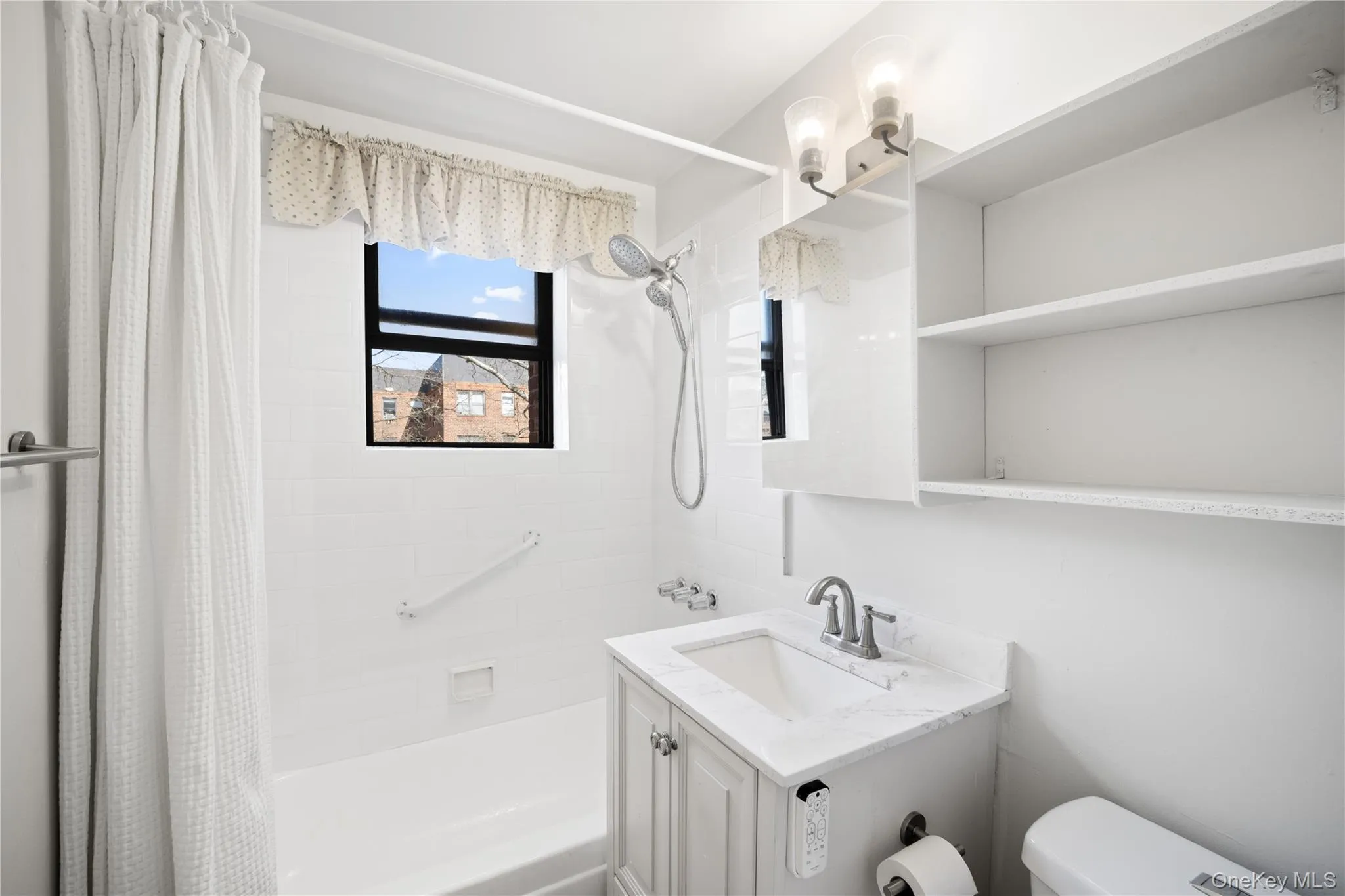 47-22 215th Place, New York, NY, 2 Bedrooms Bedrooms, 5 Rooms Rooms,1 BathroomBathrooms,Residential,For Rent,215th,0,908517 47-22 215th Place, New York, NY, 2 Bedrooms Bedrooms, 5 Rooms Rooms,1 BathroomBathrooms,Residential,For Rent,215th,0,908517