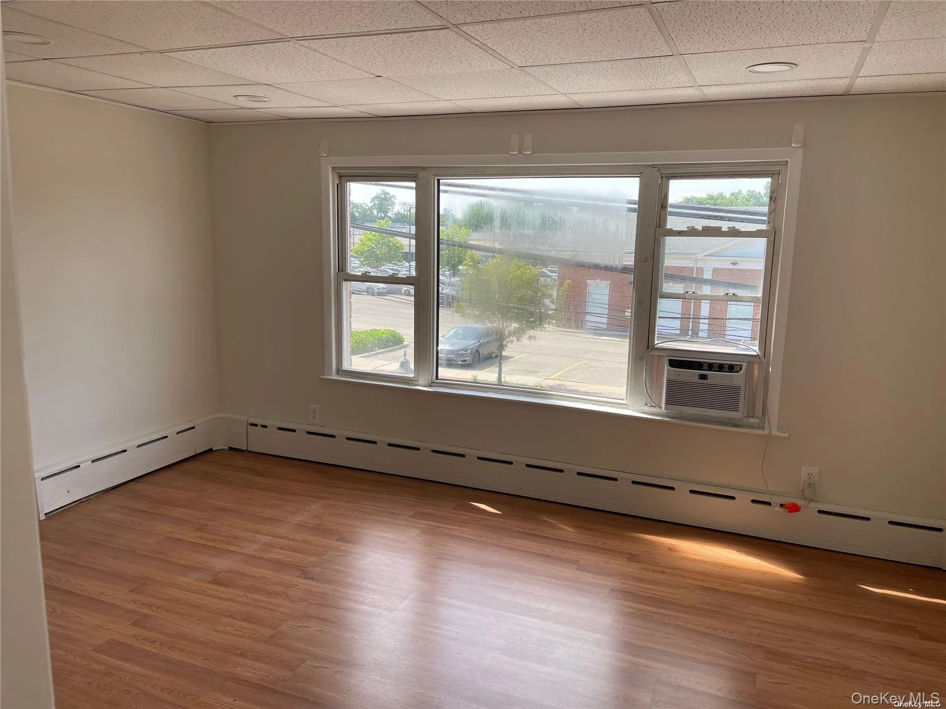 109 Main Street, Smithtown, NY, 2 Bedrooms Bedrooms, 5 Rooms Rooms,1 BathroomBathrooms,Residential Lease,Idx,Main,0,908576 109 Main Street, Smithtown, NY, 2 Bedrooms Bedrooms, 5 Rooms Rooms,1 BathroomBathrooms,Residential Lease,Idx,Main,0,908576