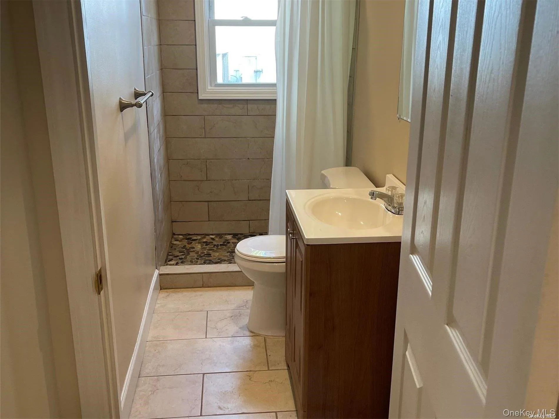 109 Main Street, Smithtown, NY, 2 Bedrooms Bedrooms, 5 Rooms Rooms,1 BathroomBathrooms,Residential Lease,Idx,Main,0,908576 109 Main Street, Smithtown, NY, 2 Bedrooms Bedrooms, 5 Rooms Rooms,1 BathroomBathrooms,Residential Lease,Idx,Main,0,908576