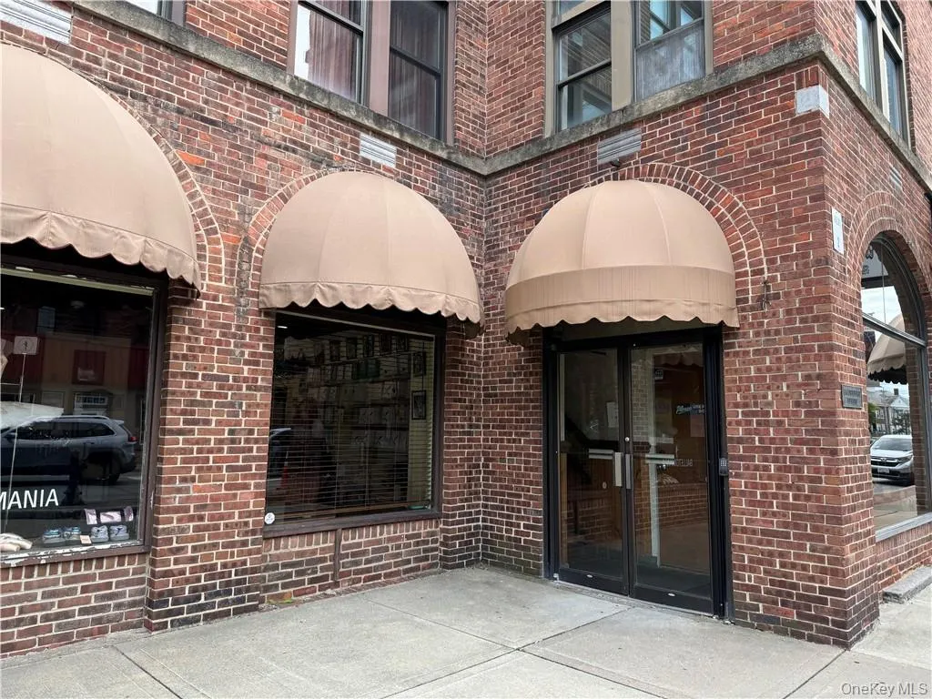 View of property entrance View of property entrance