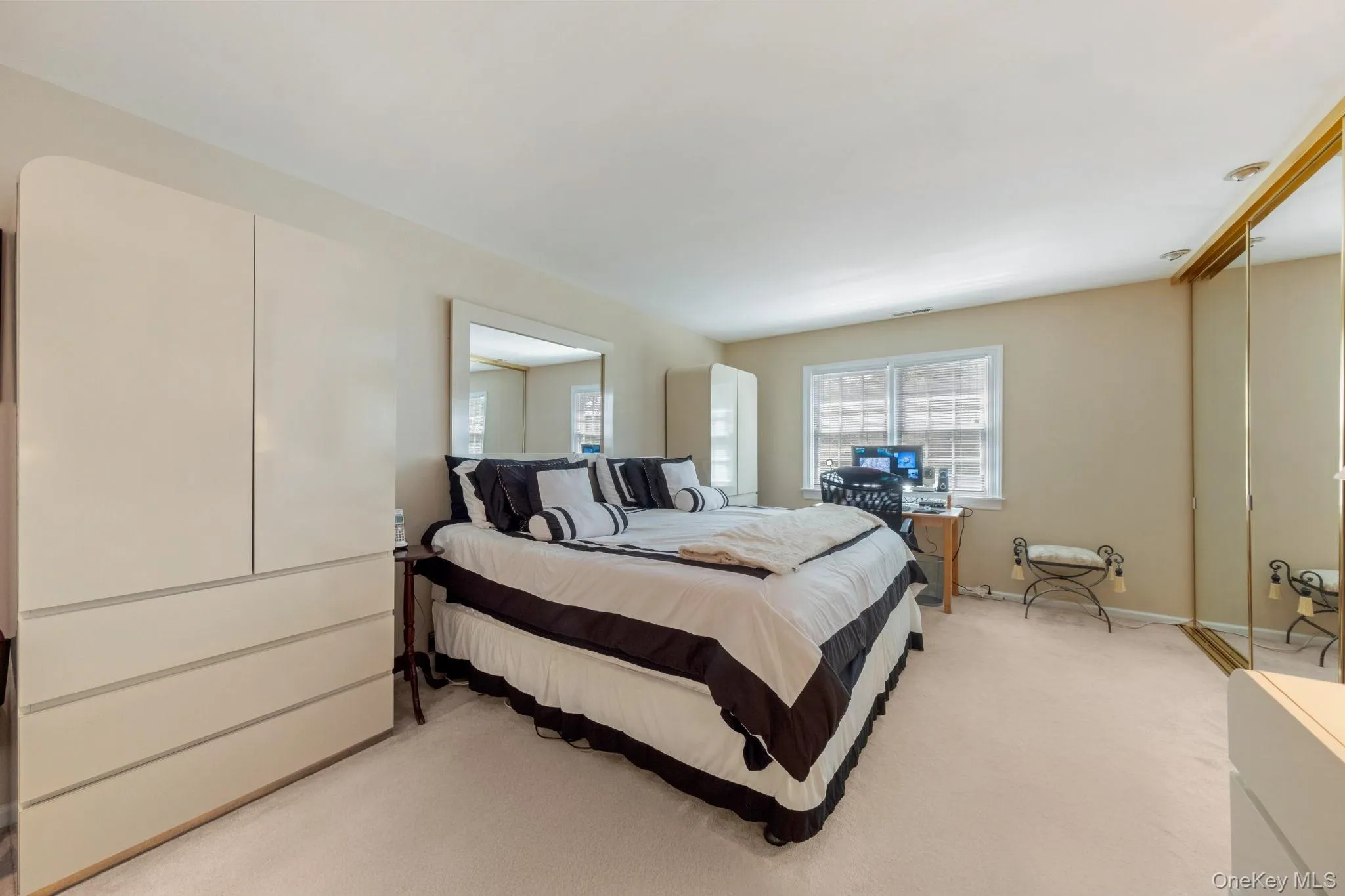 1 Sabbathday Hill Road, Lewisboro, NY, 4 Bedrooms Bedrooms, 9 Rooms Rooms,3 BathroomsBathrooms,Residential,For Rent,Sabbathday Hill,0,908721 1 Sabbathday Hill Road, Lewisboro, NY, 4 Bedrooms Bedrooms, 9 Rooms Rooms,3 BathroomsBathrooms,Residential,For Rent,Sabbathday Hill,0,908721