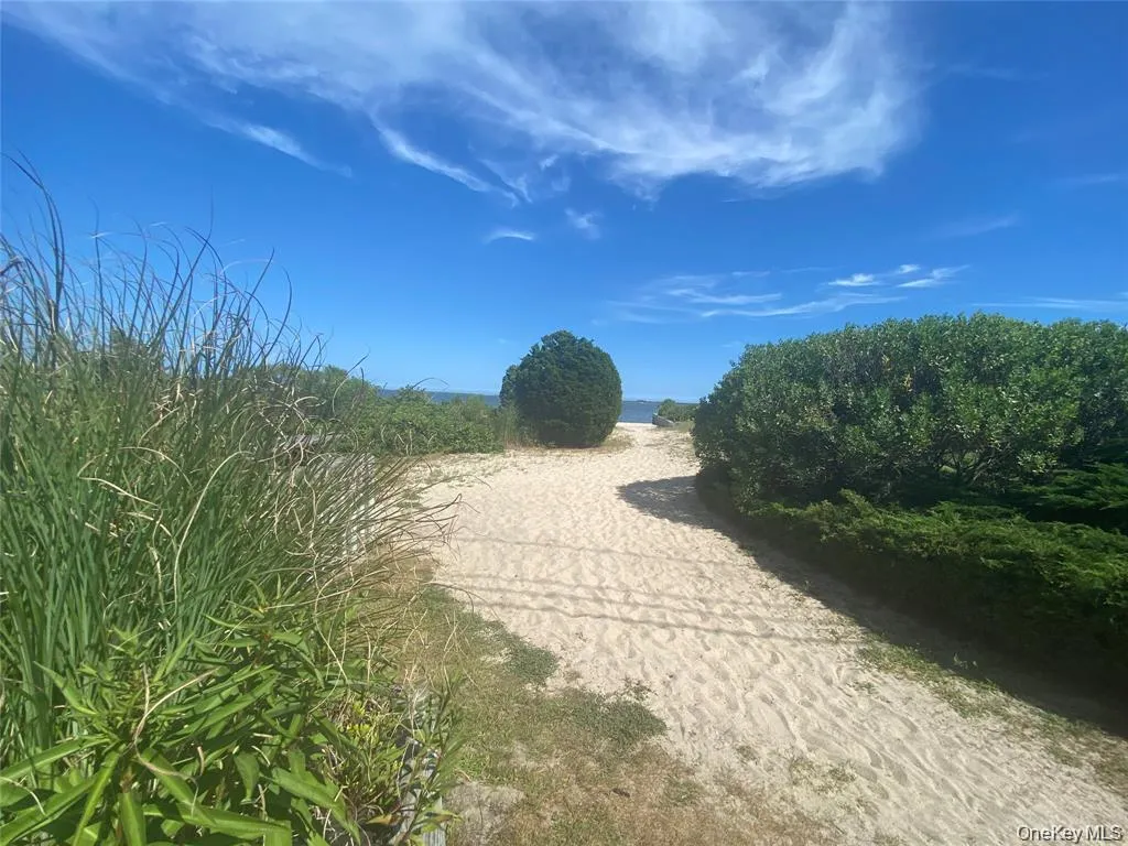 View of property's community View of property's community