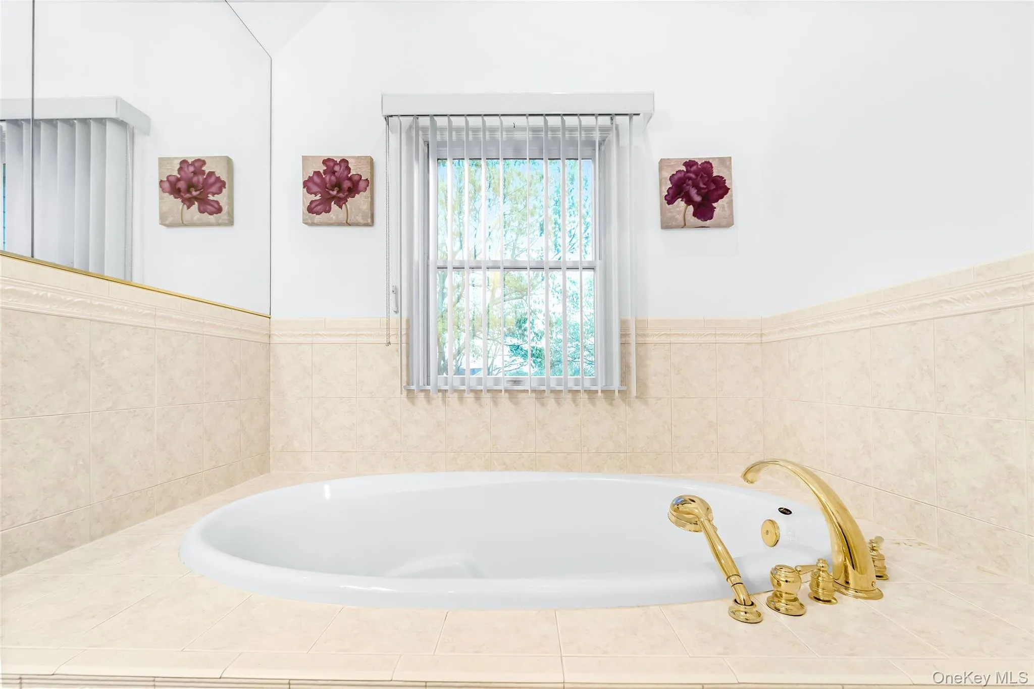 212 Fairway Drive, Riverhead, NY, 4 Bedrooms Bedrooms, 10 Rooms Rooms,2 BathroomsBathrooms,Residential Lease,Idx,Fairway,0,908871 212 Fairway Drive, Riverhead, NY, 4 Bedrooms Bedrooms, 10 Rooms Rooms,2 BathroomsBathrooms,Residential Lease,Idx,Fairway,0,908871