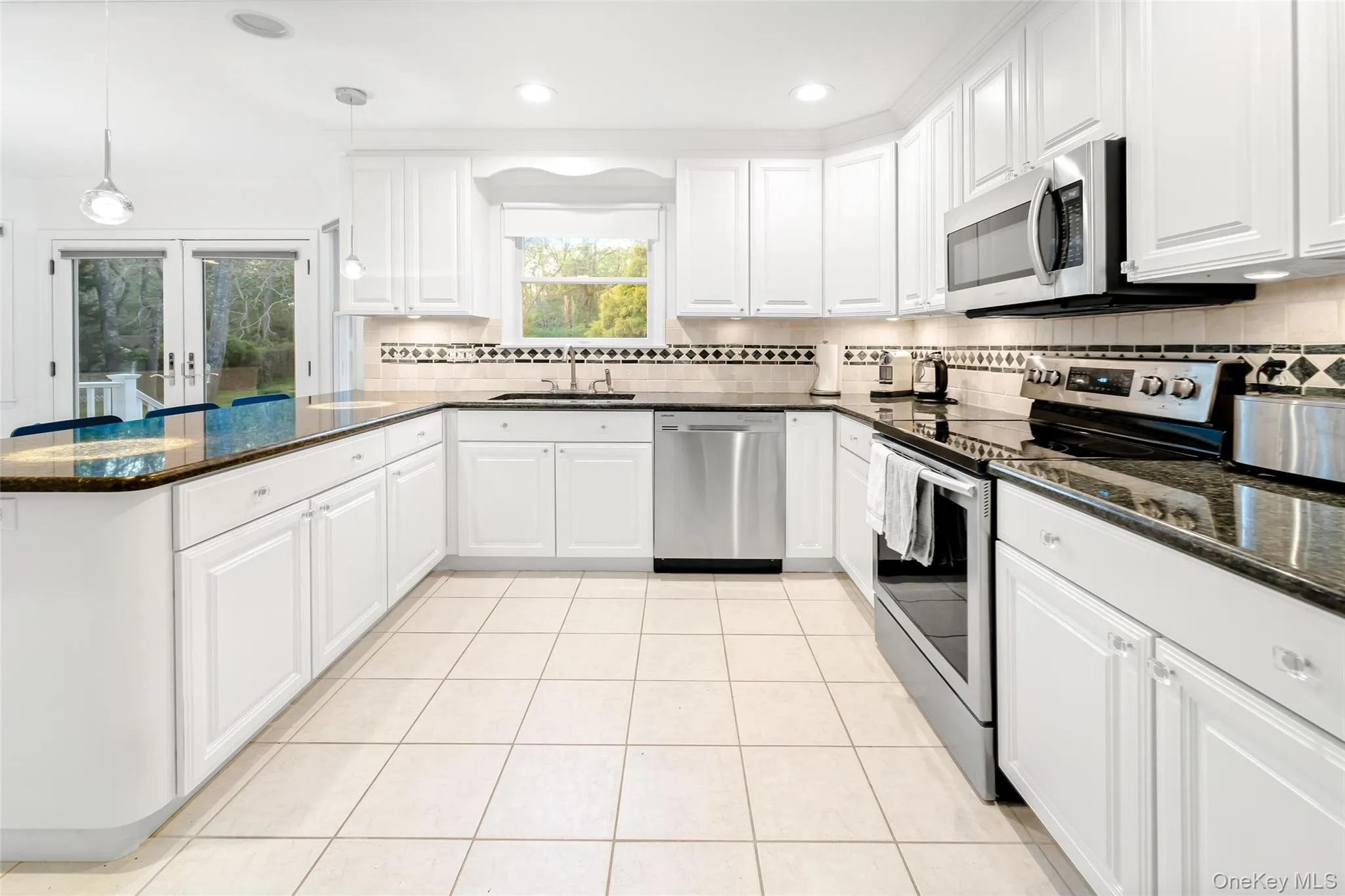 212 Fairway Drive, Riverhead, NY, 4 Bedrooms Bedrooms, 10 Rooms Rooms,2 BathroomsBathrooms,Residential Lease,Idx,Fairway,0,908871 212 Fairway Drive, Riverhead, NY, 4 Bedrooms Bedrooms, 10 Rooms Rooms,2 BathroomsBathrooms,Residential Lease,Idx,Fairway,0,908871