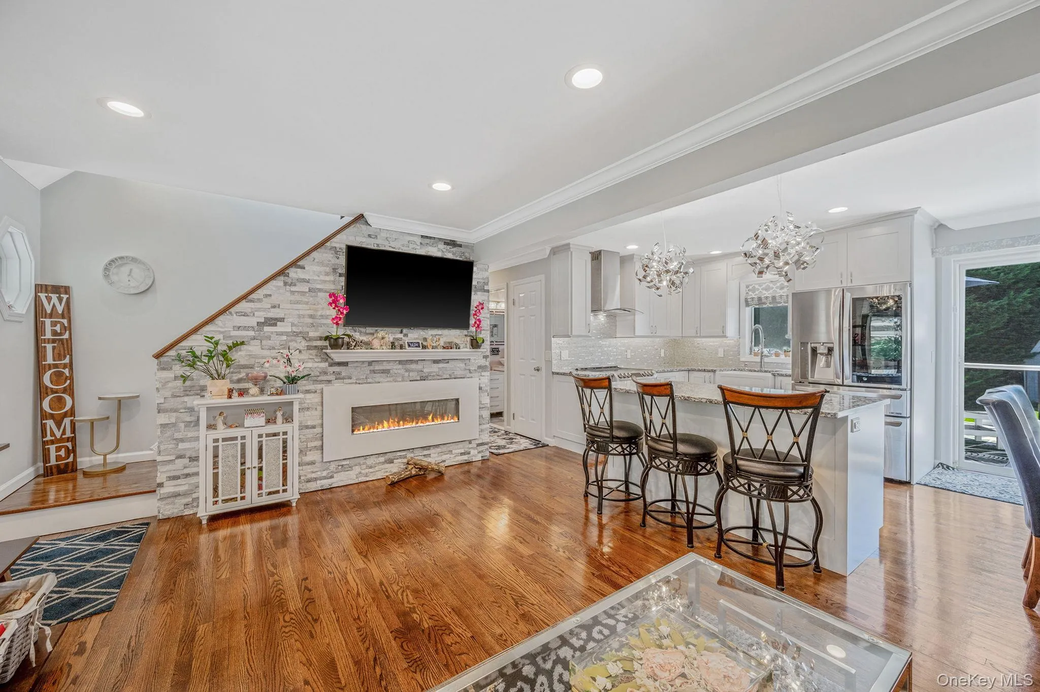 8 Paynes Lane, Southampton, NY, 4 Bedrooms Bedrooms, 13 Rooms Rooms,2 BathroomsBathrooms,Residential Lease,Idx,Paynes,908923 8 Paynes Lane, Southampton, NY, 4 Bedrooms Bedrooms, 13 Rooms Rooms,2 BathroomsBathrooms,Residential Lease,Idx,Paynes,908923