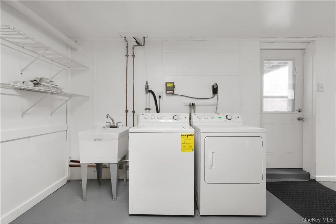 48 Quaker Hill Road, Monroe, NY, 4 Bedrooms Bedrooms, 9 Rooms Rooms,2 BathroomsBathrooms,Residential Lease,Idx,Quaker Hill,0,908954 48 Quaker Hill Road, Monroe, NY, 4 Bedrooms Bedrooms, 9 Rooms Rooms,2 BathroomsBathrooms,Residential Lease,Idx,Quaker Hill,0,908954