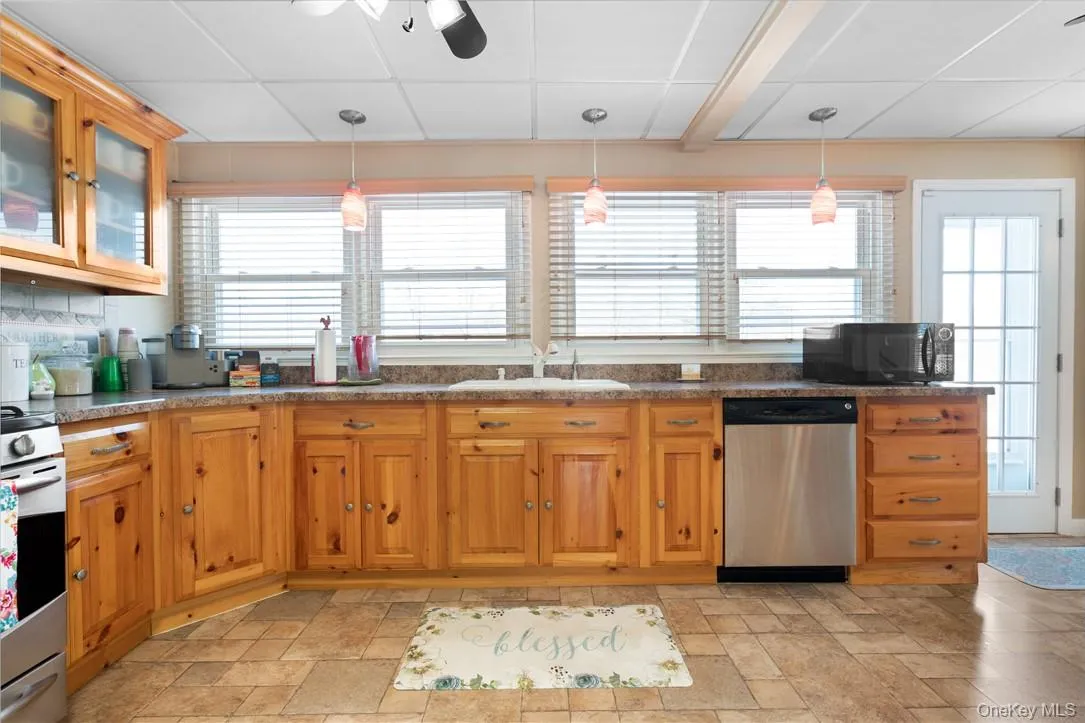 48 Quaker Hill Road, Monroe, NY, 4 Bedrooms Bedrooms, 9 Rooms Rooms,2 BathroomsBathrooms,Residential Lease,Idx,Quaker Hill,0,908954 48 Quaker Hill Road, Monroe, NY, 4 Bedrooms Bedrooms, 9 Rooms Rooms,2 BathroomsBathrooms,Residential Lease,Idx,Quaker Hill,0,908954