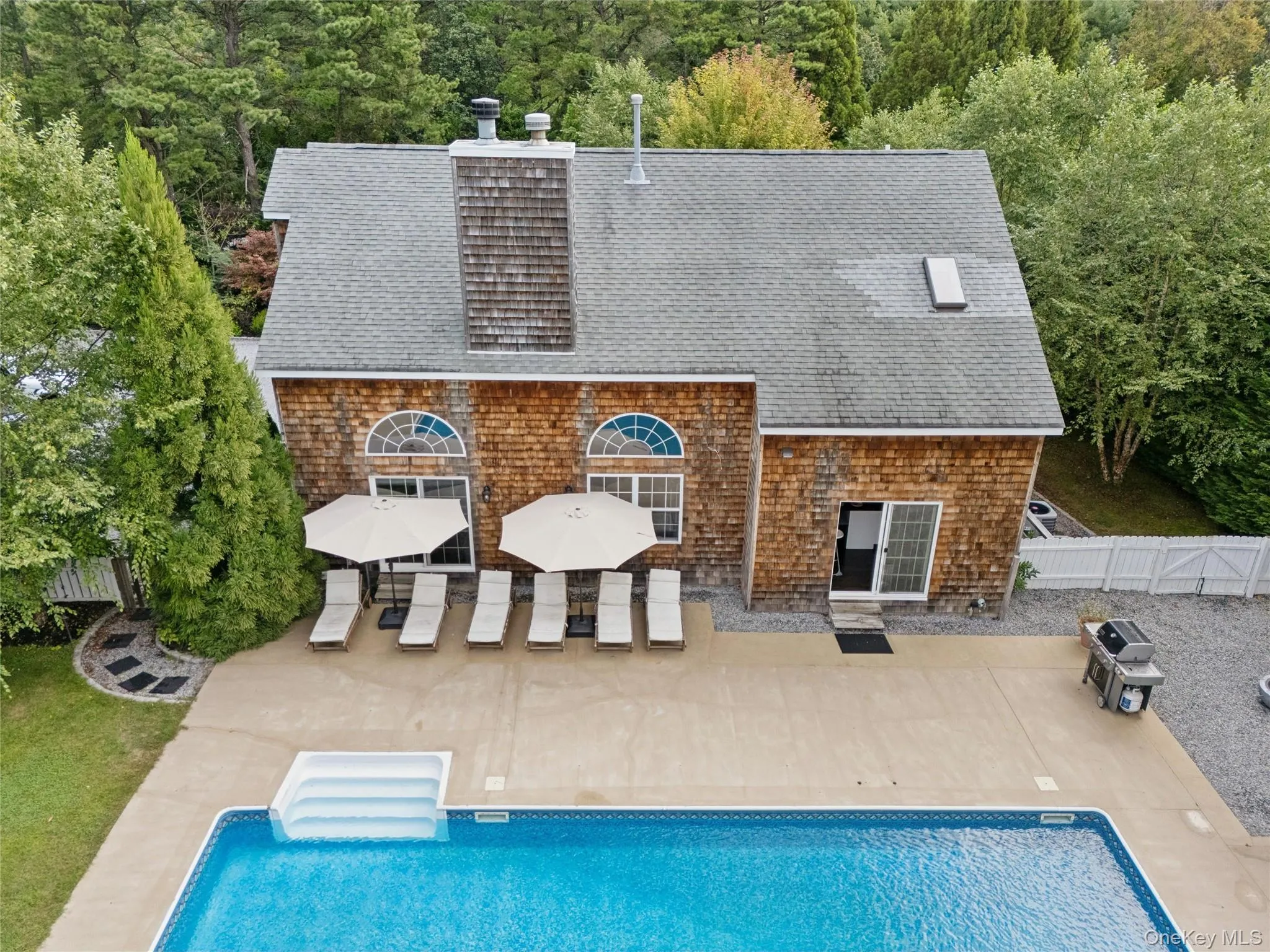 138 North Road, Southampton, NY, 4 Bedrooms Bedrooms, 8 Rooms Rooms,4 BathroomsBathrooms,Residential Lease,Idx,North,0,908999 138 North Road, Southampton, NY, 4 Bedrooms Bedrooms, 8 Rooms Rooms,4 BathroomsBathrooms,Residential Lease,Idx,North,0,908999