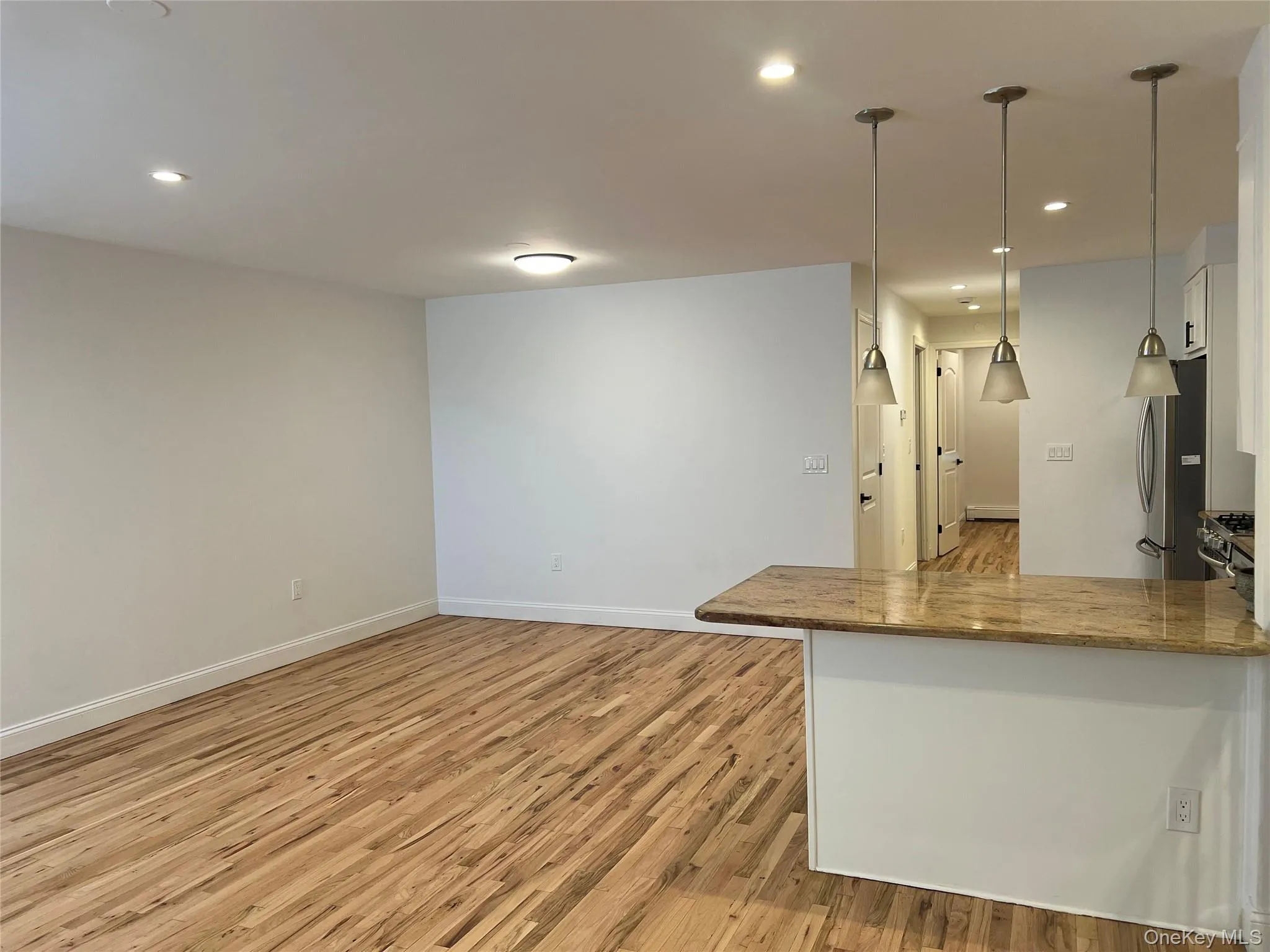 10008 Shore Front Parkway, New York, NY, 2 Bedrooms Bedrooms, 6 Rooms Rooms,2 BathroomsBathrooms,Residential,For Rent,Shore Front,0,909053 10008 Shore Front Parkway, New York, NY, 2 Bedrooms Bedrooms, 6 Rooms Rooms,2 BathroomsBathrooms,Residential,For Rent,Shore Front,0,909053