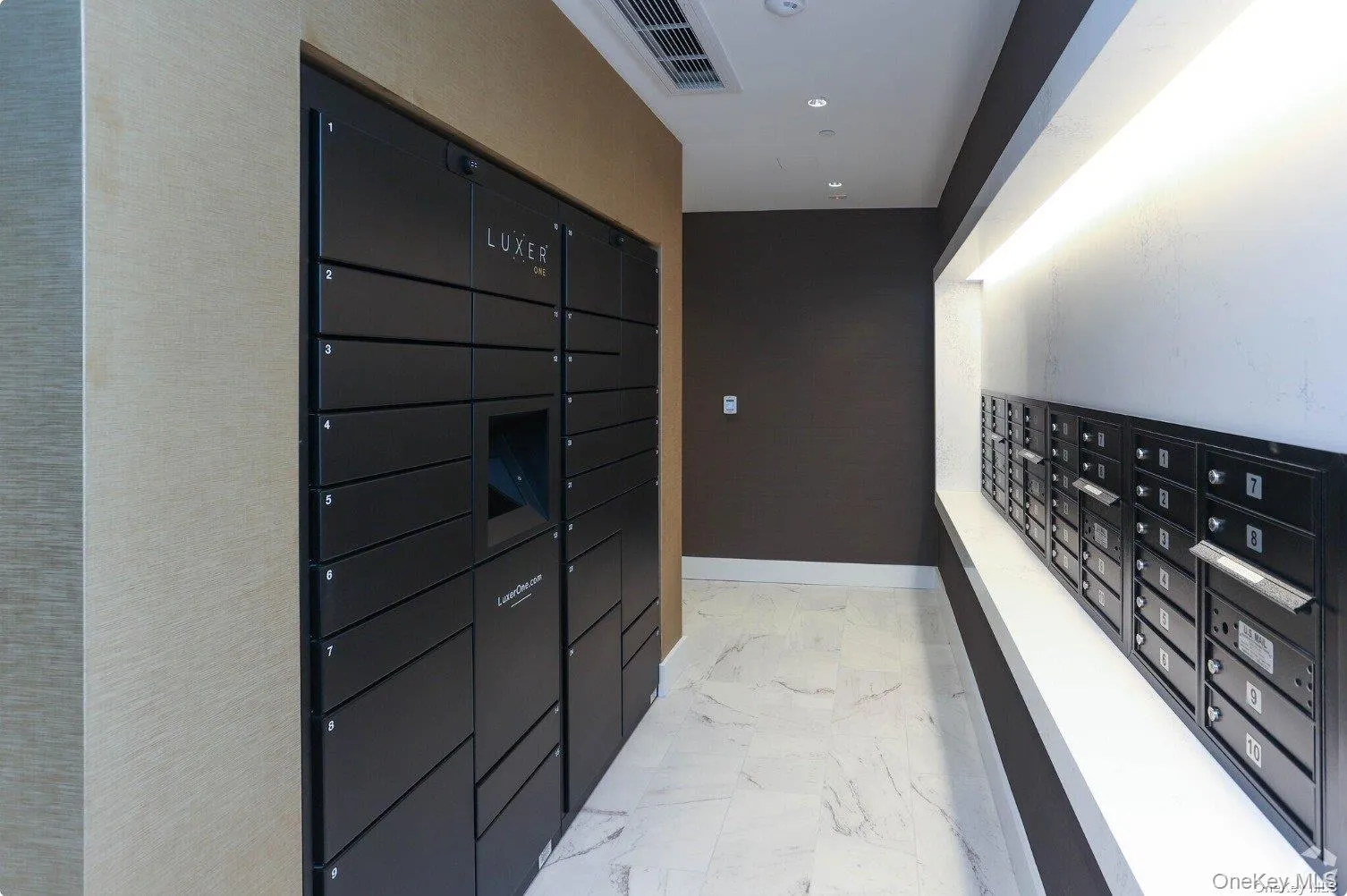 241-15 Northern Boulevard, New York, NY, 2 Rooms Rooms,1 BathroomBathrooms,Residential Lease,Idx,Northern,0,909177 241-15 Northern Boulevard, New York, NY, 2 Rooms Rooms,1 BathroomBathrooms,Residential Lease,Idx,Northern,0,909177