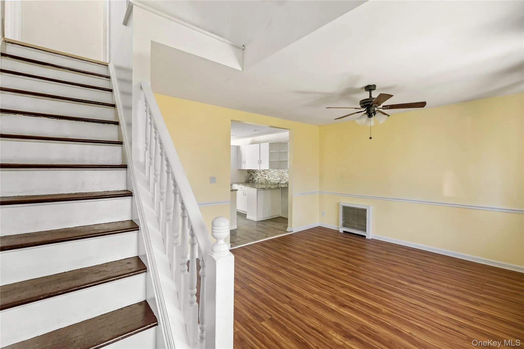 412 37th Street, Babylon, NY, 5 Bedrooms Bedrooms, 10 Rooms Rooms,3 BathroomsBathrooms,Residential Sale,For Rent,37th,0,909203 412 37th Street, Babylon, NY, 5 Bedrooms Bedrooms, 10 Rooms Rooms,3 BathroomsBathrooms,Residential Sale,For Rent,37th,0,909203