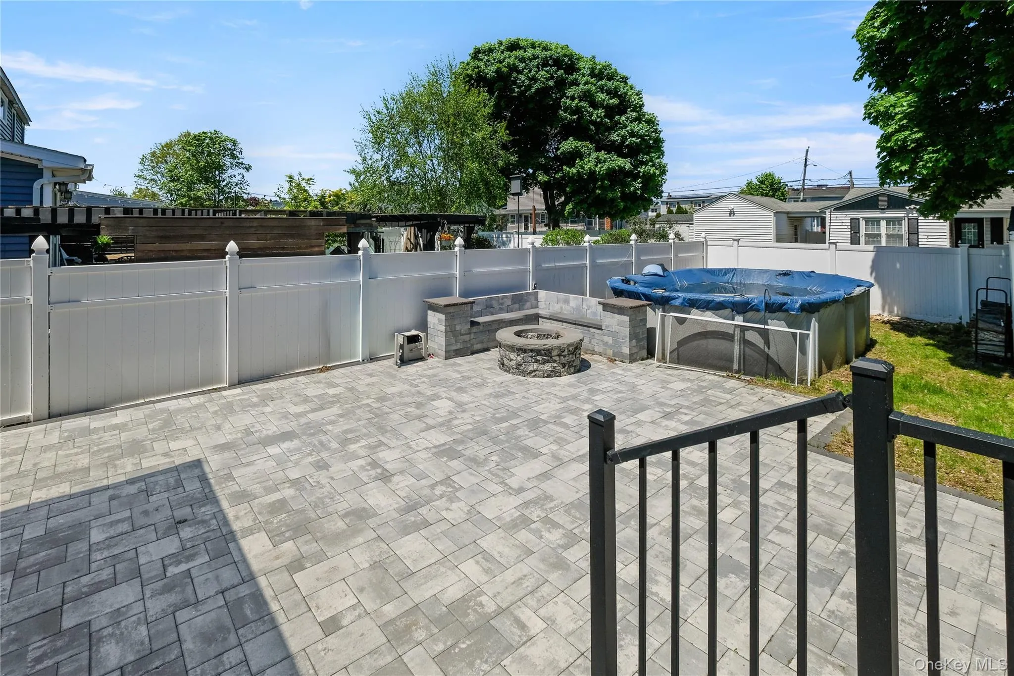412 37th Street, Babylon, NY, 5 Bedrooms Bedrooms, 10 Rooms Rooms,3 BathroomsBathrooms,Residential Sale,For Rent,37th,0,909203 412 37th Street, Babylon, NY, 5 Bedrooms Bedrooms, 10 Rooms Rooms,3 BathroomsBathrooms,Residential Sale,For Rent,37th,0,909203