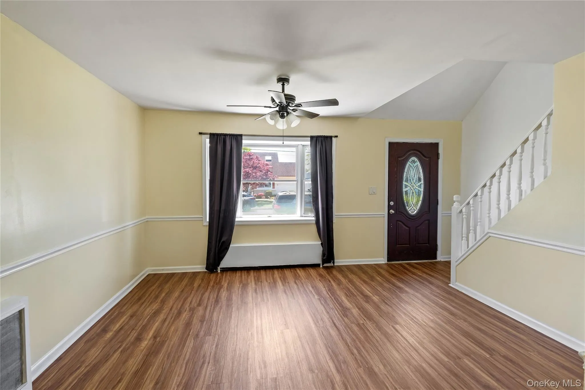 412 37th Street, Babylon, NY, 5 Bedrooms Bedrooms, 10 Rooms Rooms,3 BathroomsBathrooms,Residential Sale,For Rent,37th,0,909203 412 37th Street, Babylon, NY, 5 Bedrooms Bedrooms, 10 Rooms Rooms,3 BathroomsBathrooms,Residential Sale,For Rent,37th,0,909203