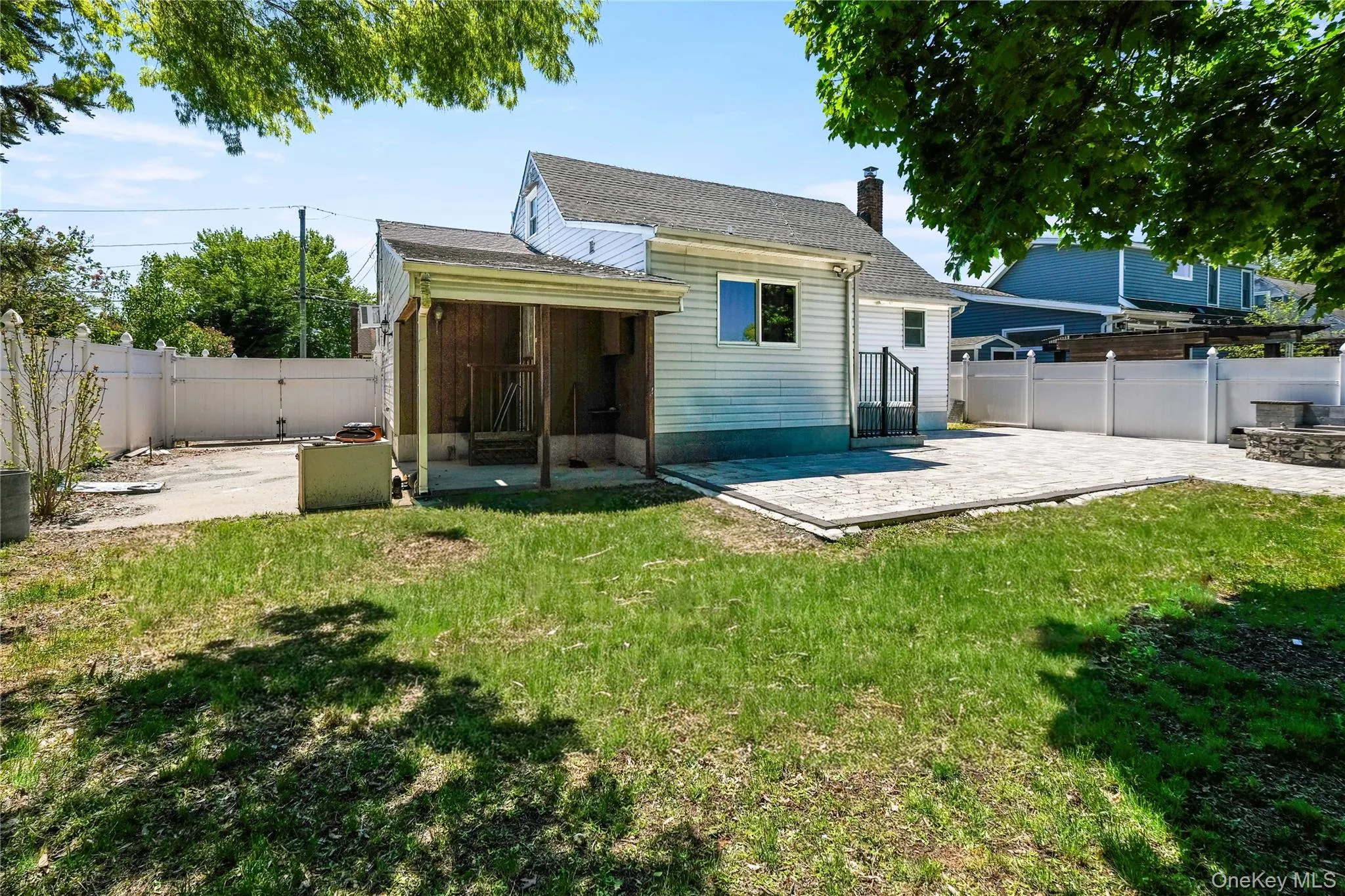 412 37th Street, Babylon, NY, 5 Bedrooms Bedrooms, 10 Rooms Rooms,3 BathroomsBathrooms,Residential Sale,For Rent,37th,0,909203 412 37th Street, Babylon, NY, 5 Bedrooms Bedrooms, 10 Rooms Rooms,3 BathroomsBathrooms,Residential Sale,For Rent,37th,0,909203